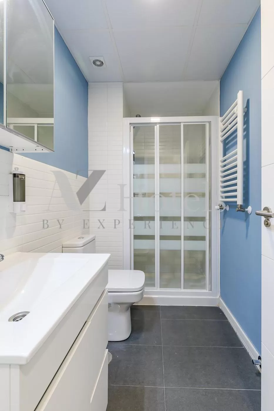 Bathroom in AYZ Villegas - Auto check-in property