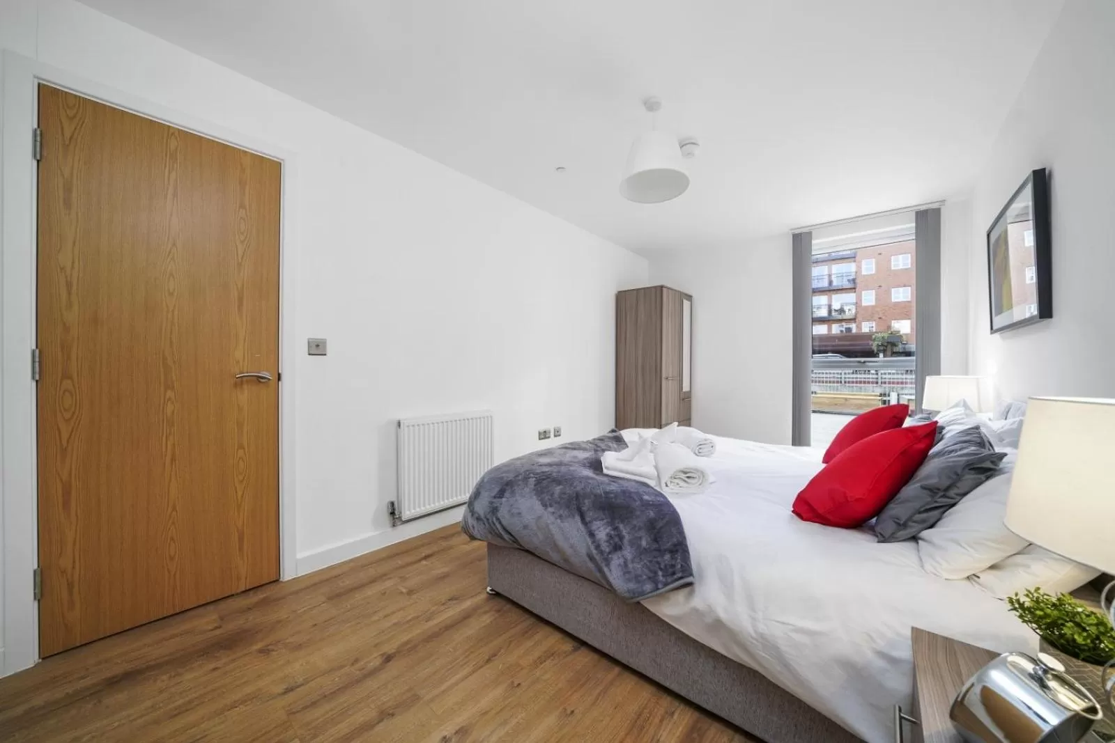 Bed in Onyx O2 Arena Brindley Place Broad Street Large Spacious Apartment
