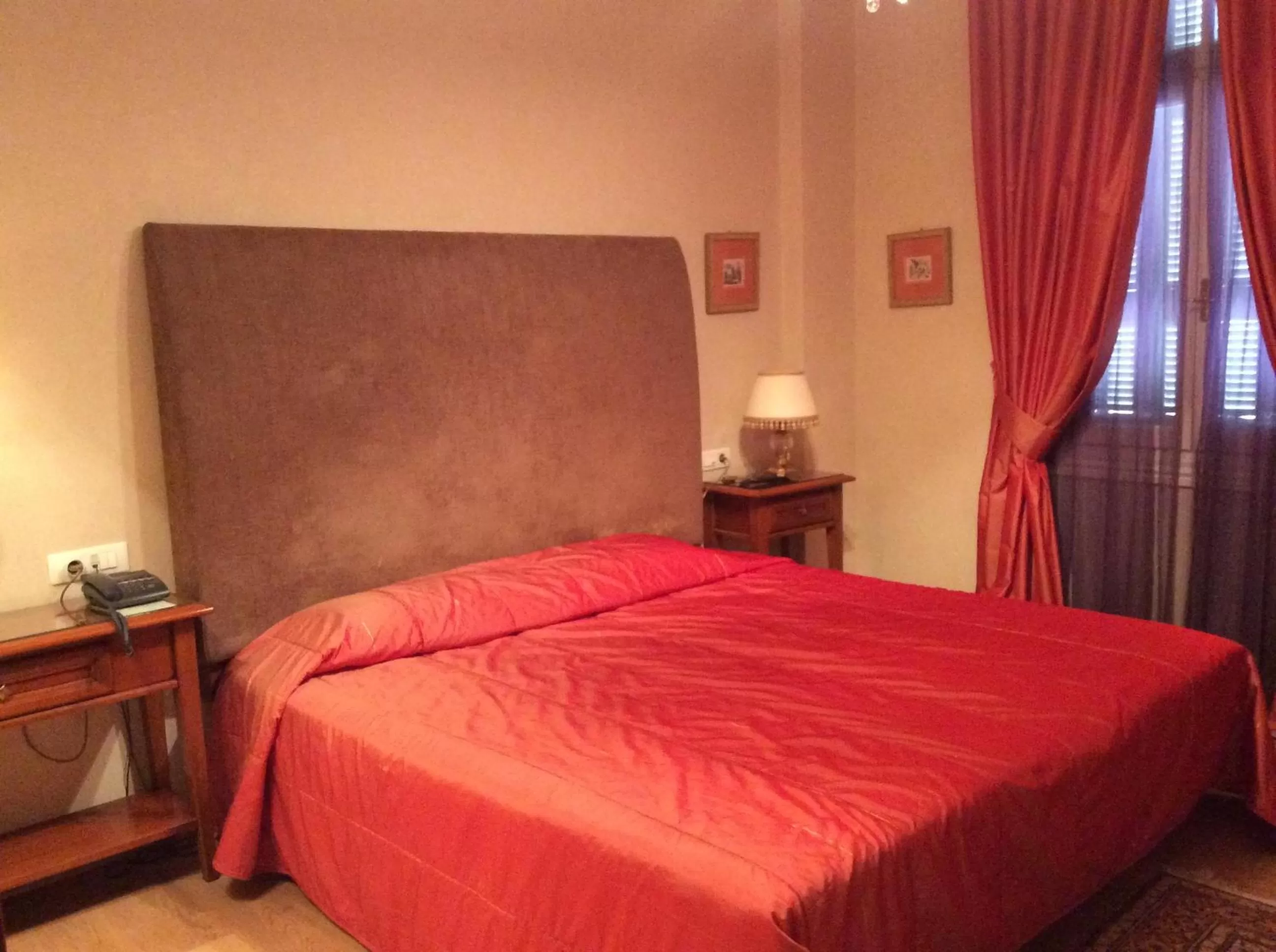 Bed in Grande Bretagne - Nafplio