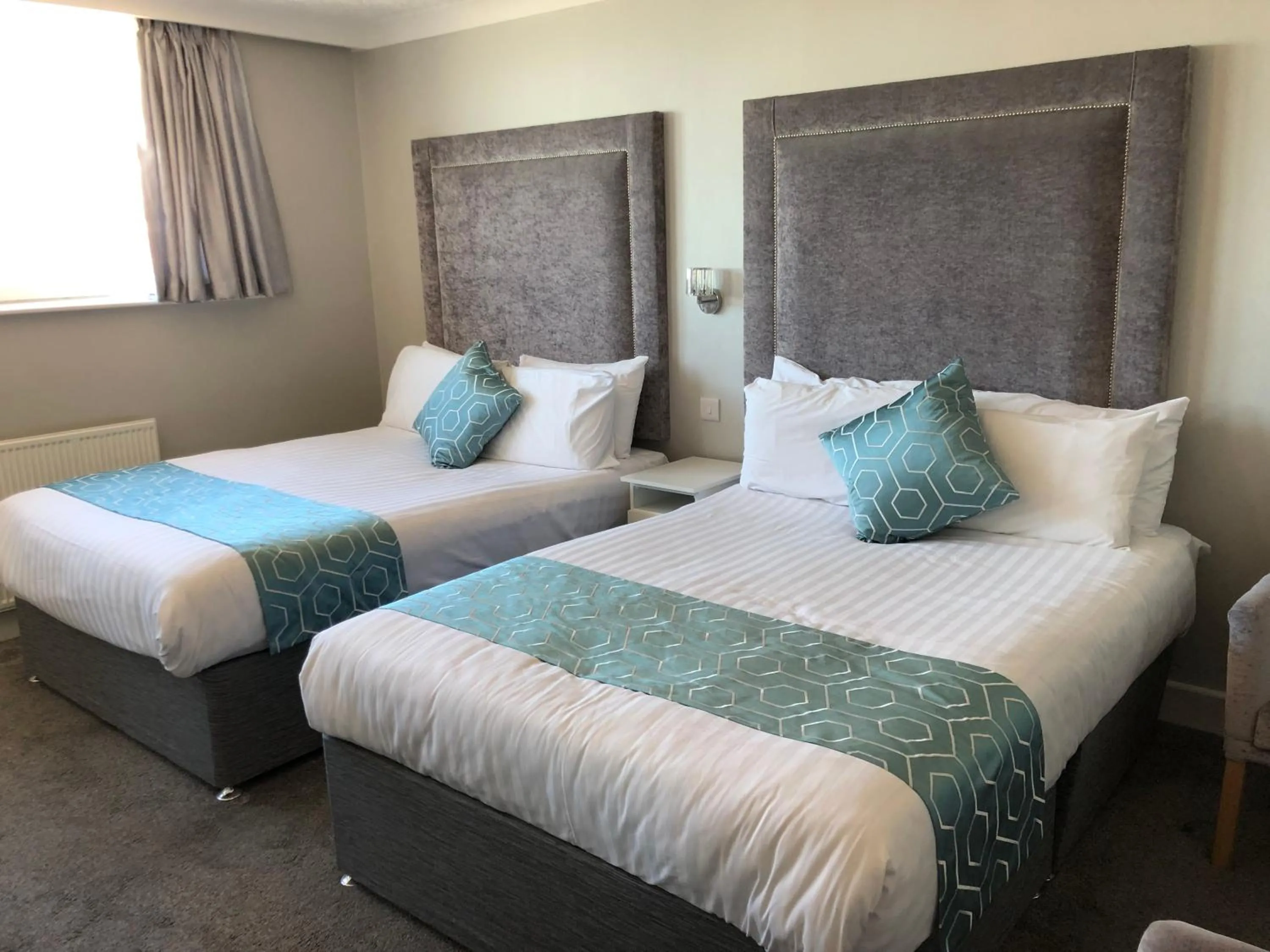 Bedroom, Bed in Park House Hotel