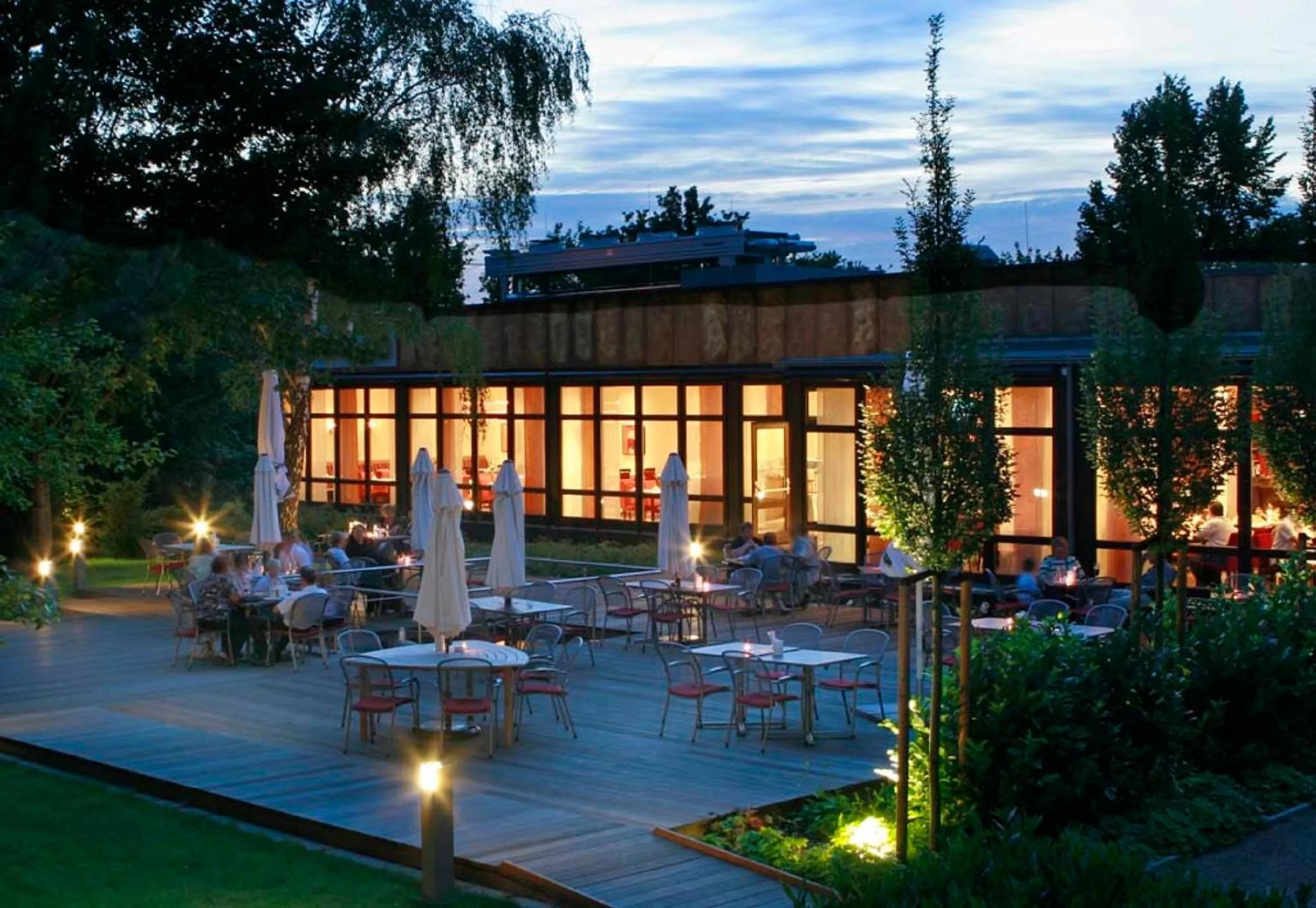 Restaurant/places to eat in H+ Hotel Bochum