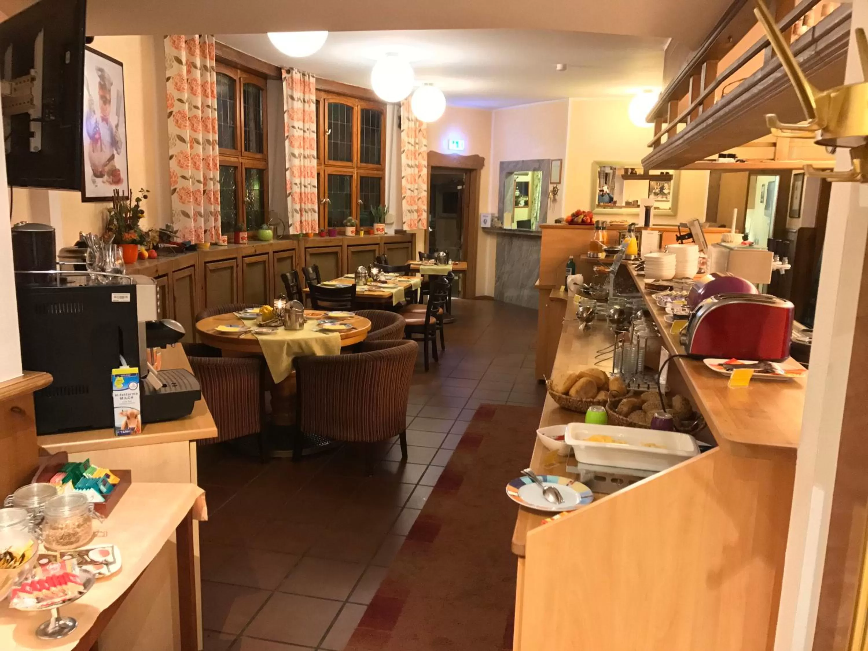 Breakfast in Hotel Kasserolle