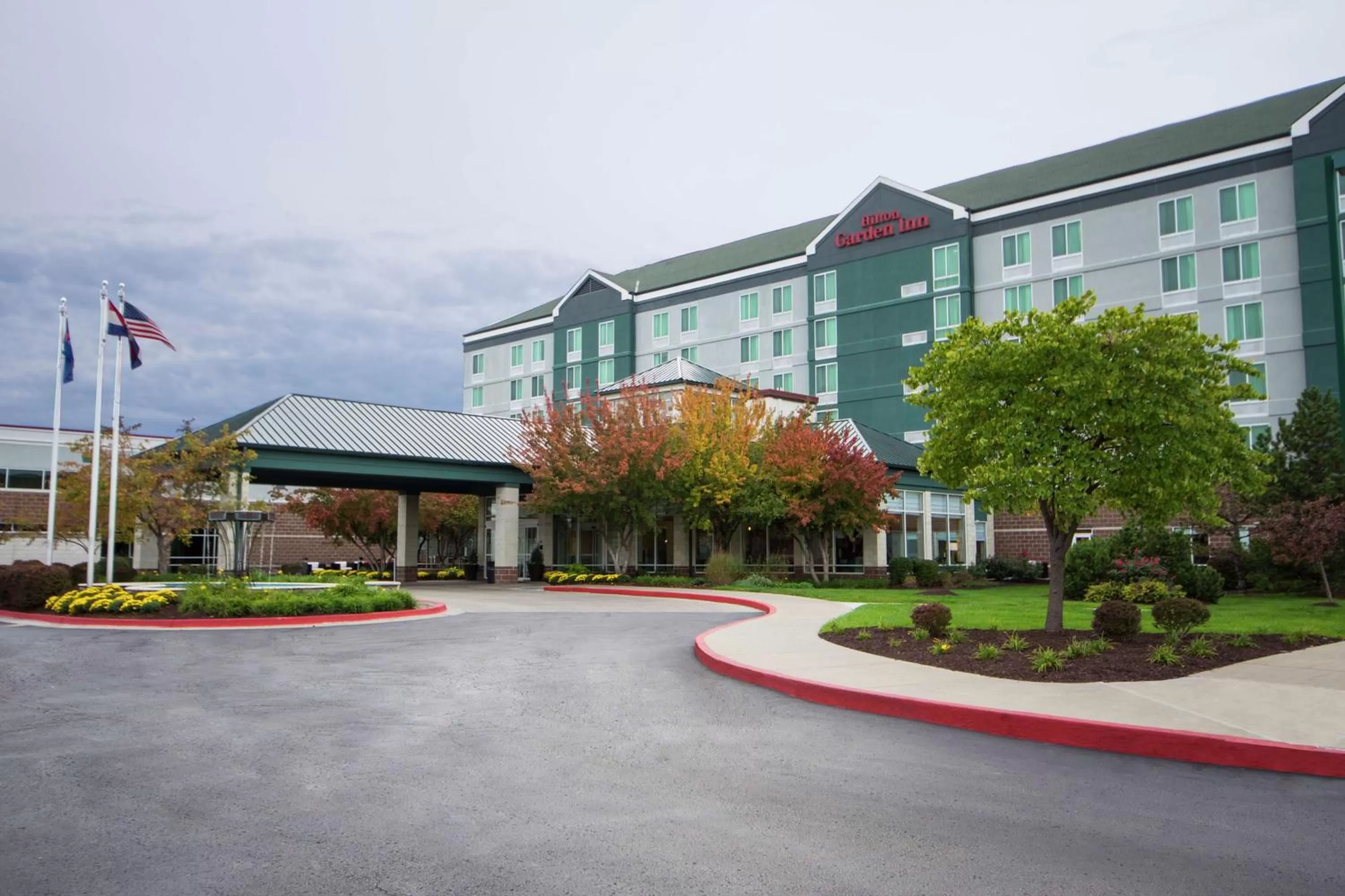 Property building in Hilton Garden Inn Independence