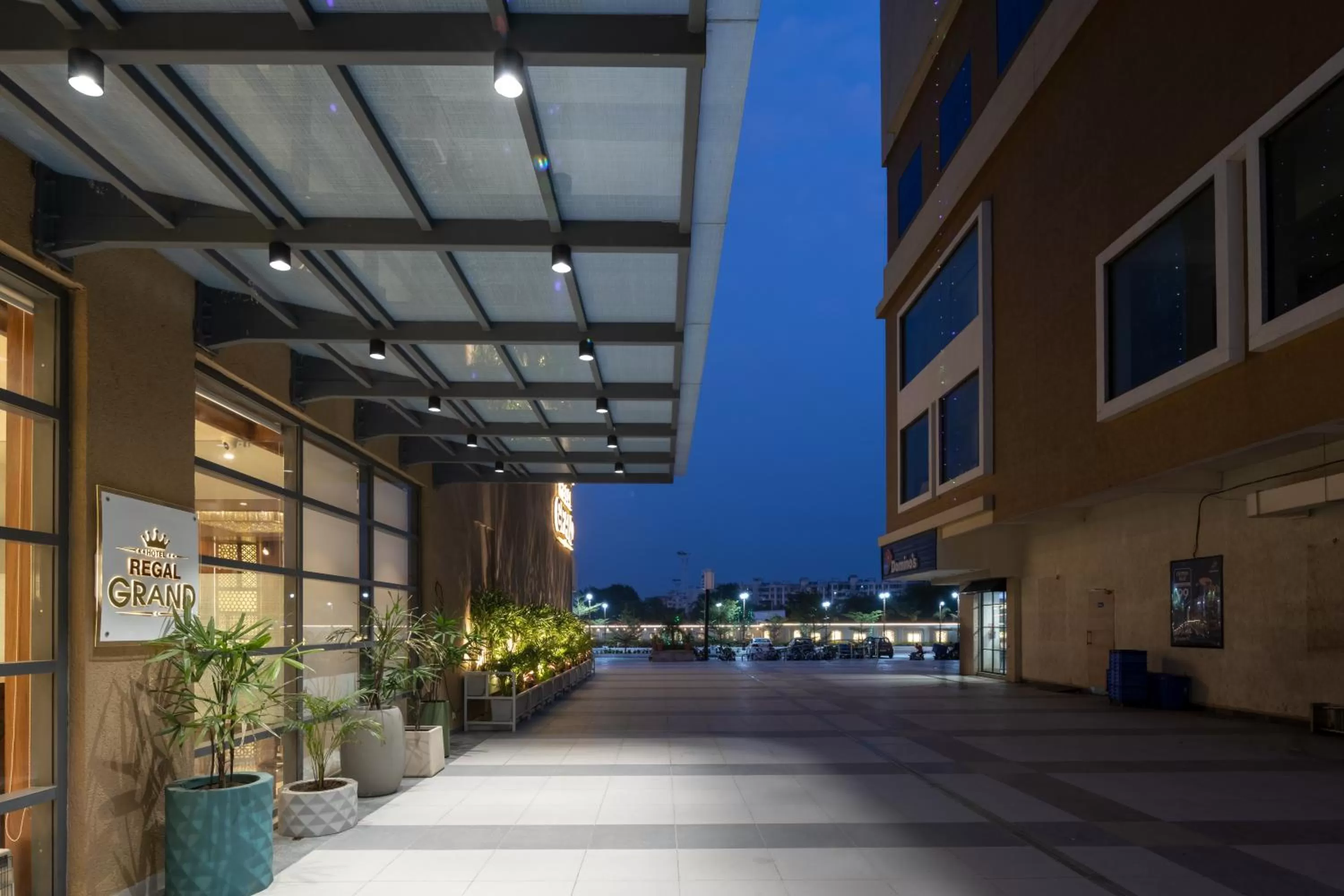 Facade/entrance in Hotel Regal Grand