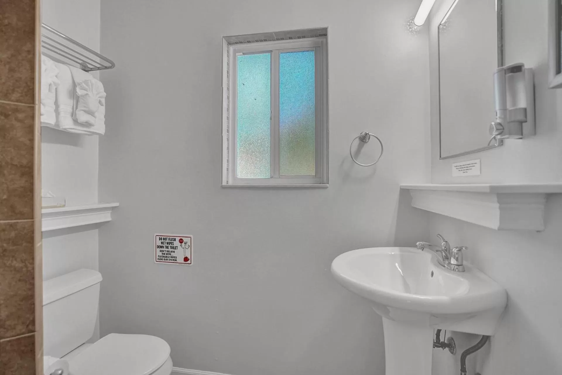 Toilet, Bathroom in The Worthington Resorts - Clothing Optional - Men Only - Solo hombres