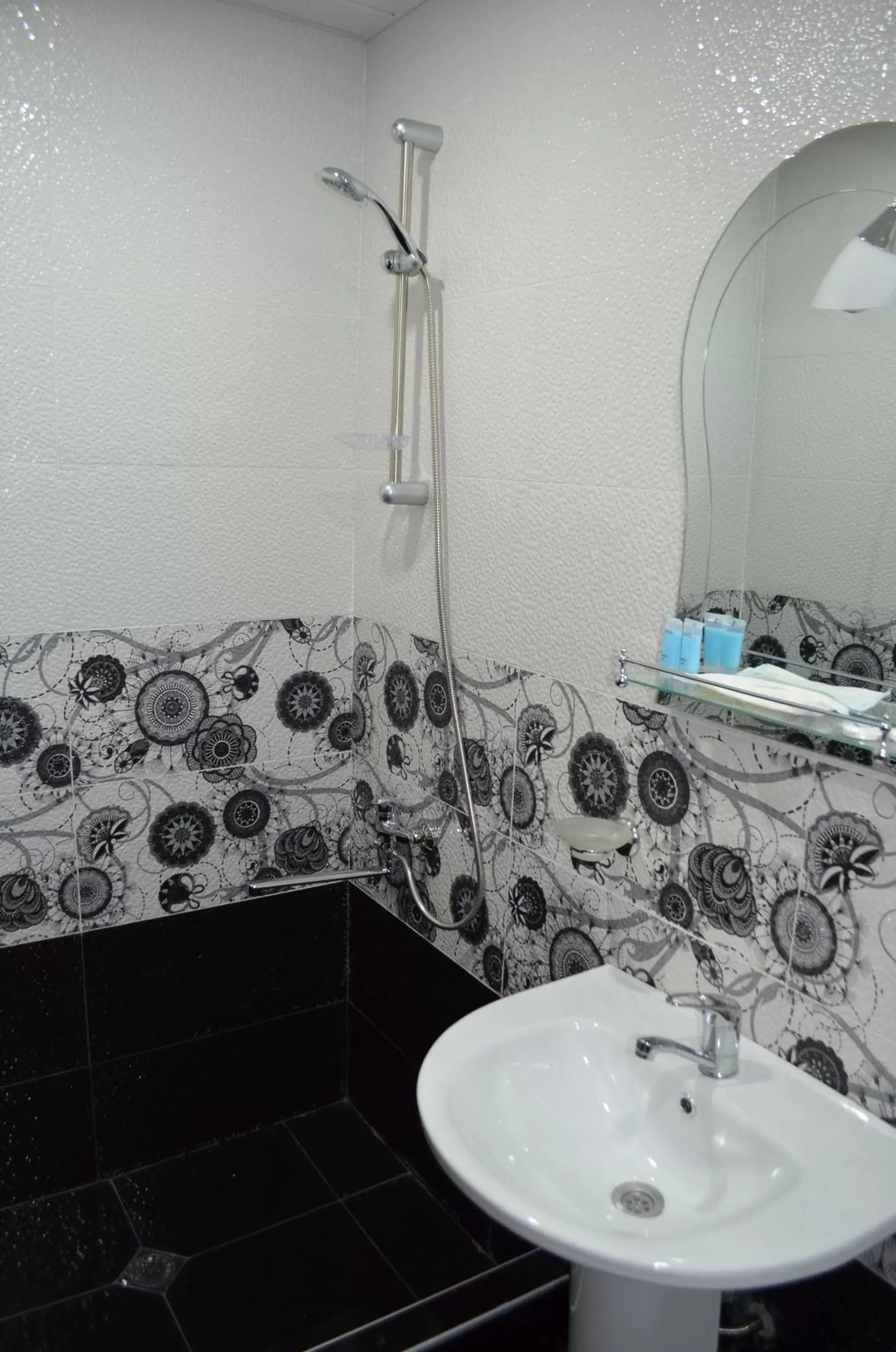 Bathroom in Hotel Svanseti