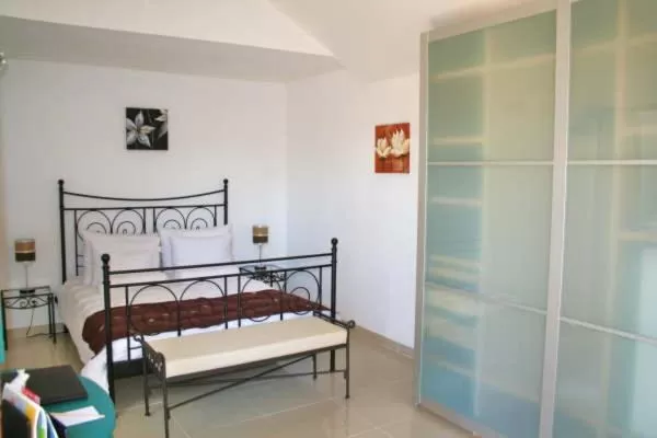 Photo of the whole room, Bed in Birdcage Gay Men Resort and Lifestyle Hotel