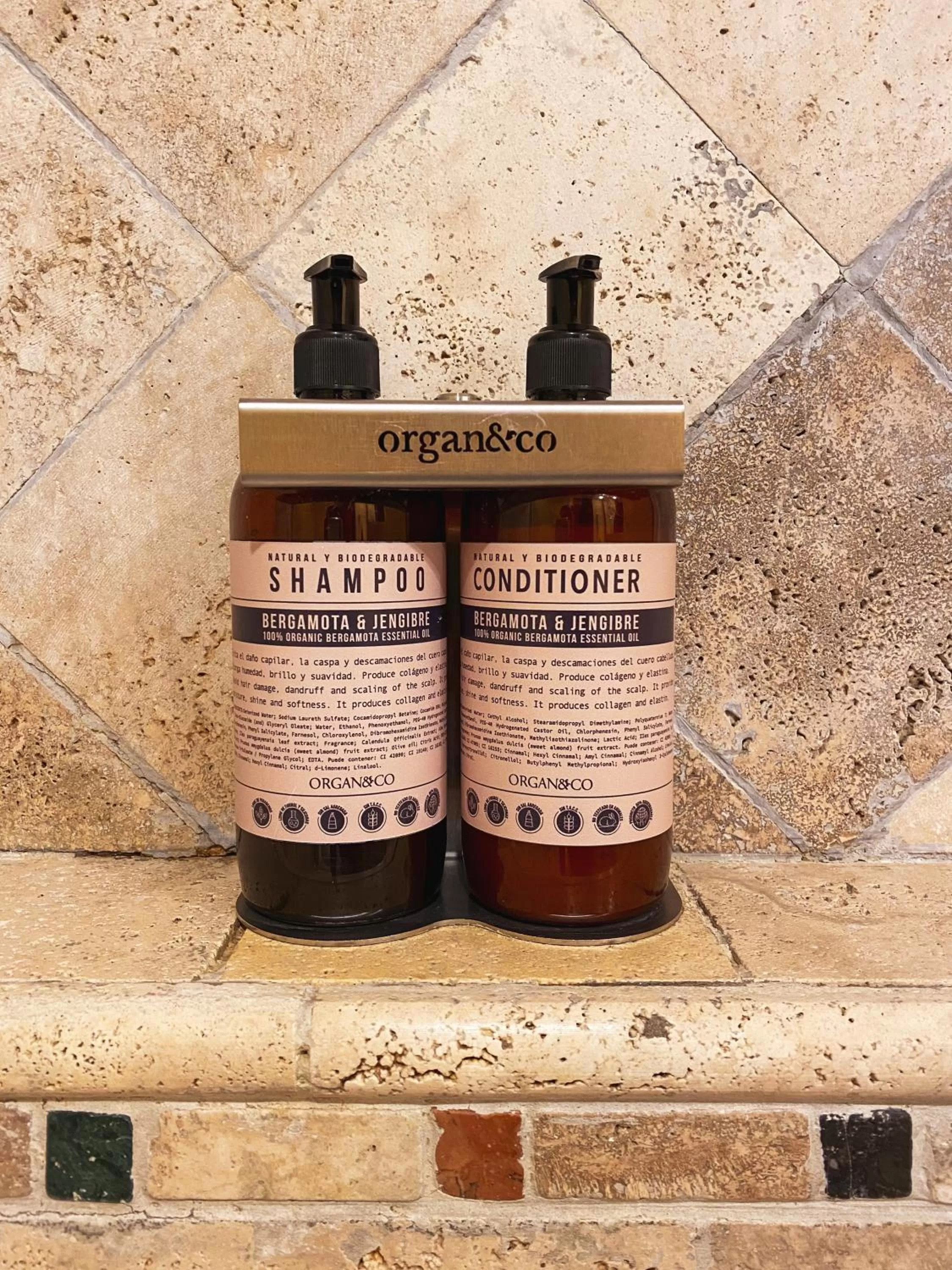 Bathroom in Los Ñires Ushuaia