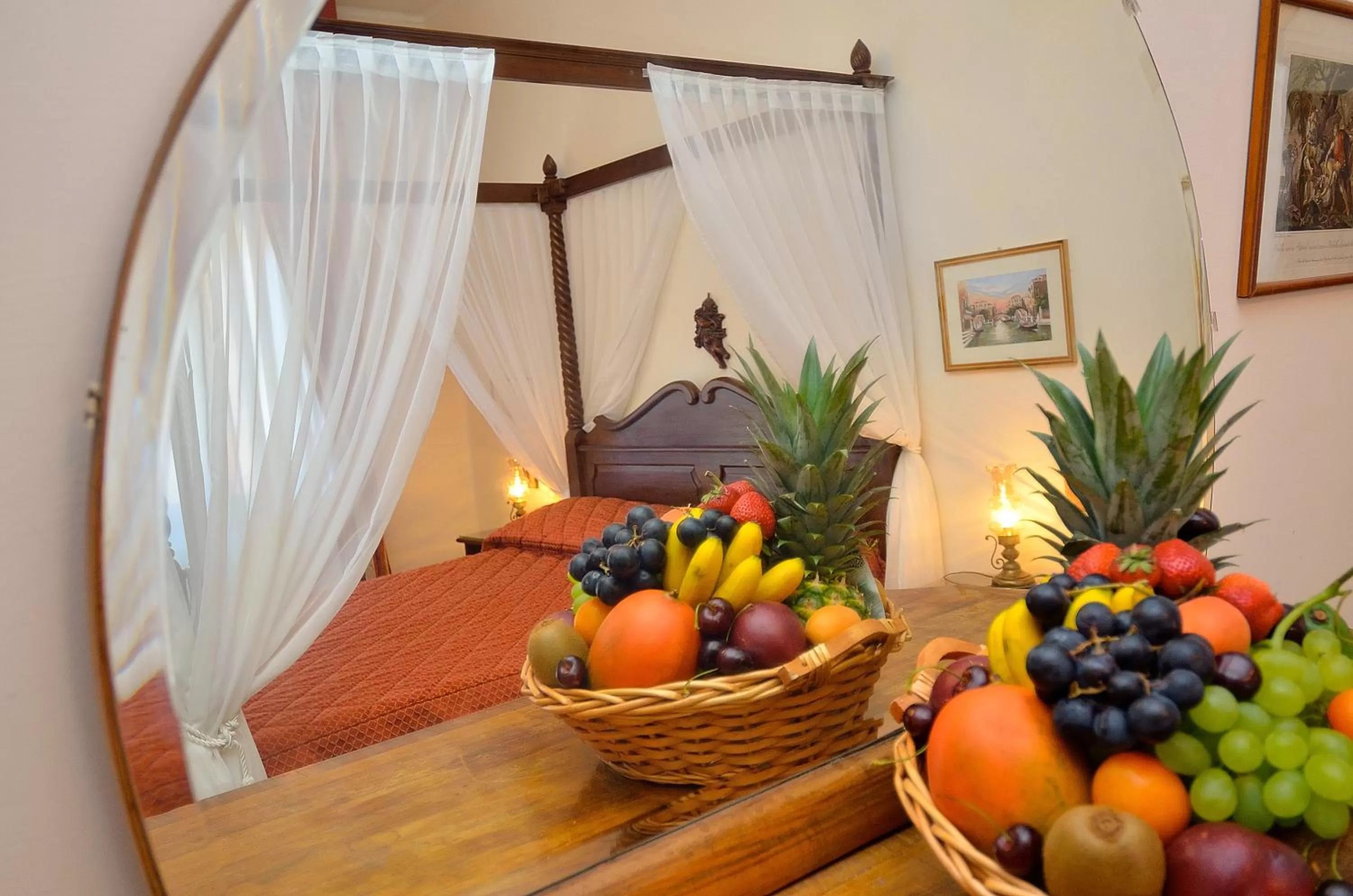 Food in Villa Albertina