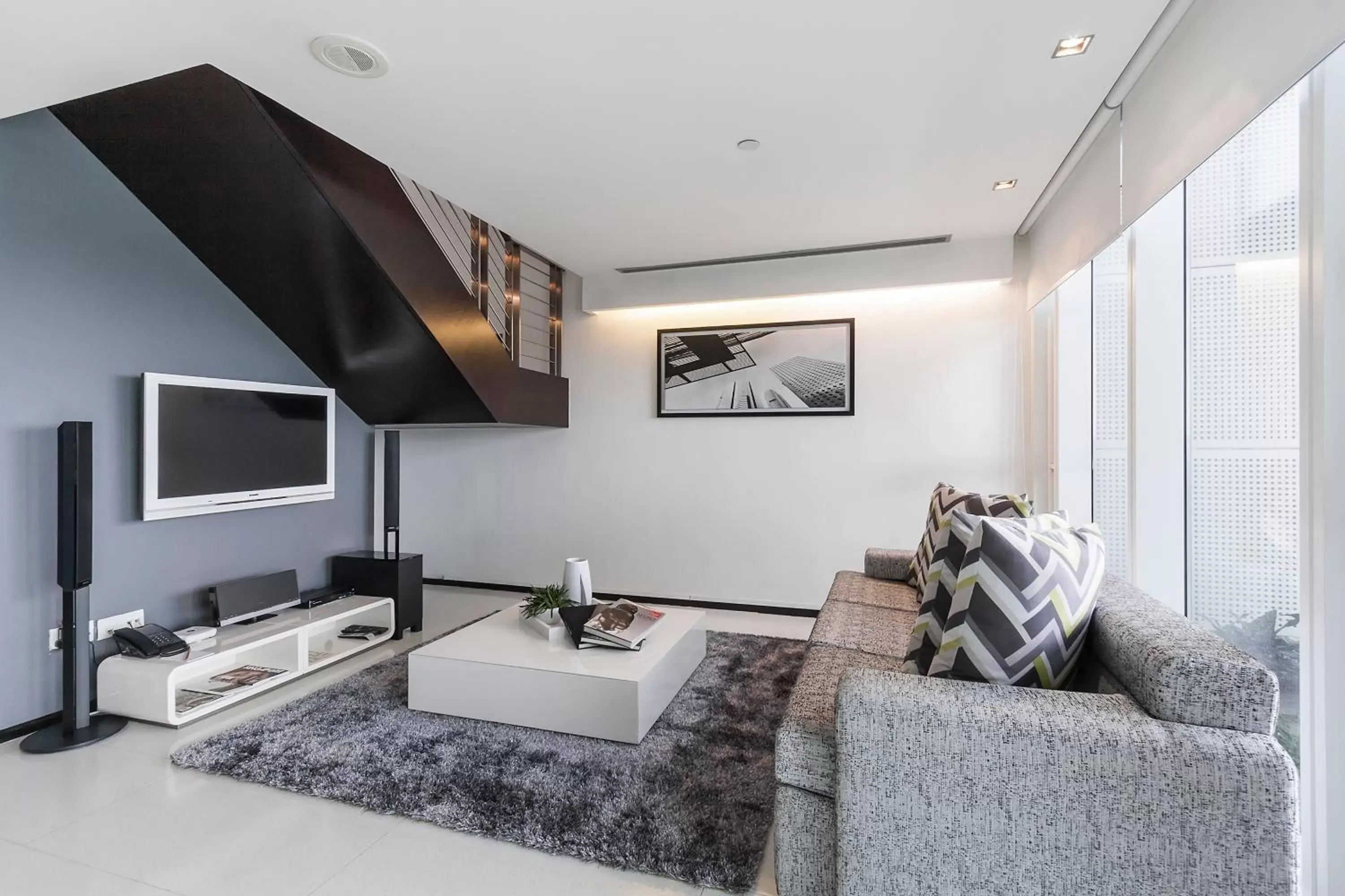 One-Bedroom Premier Loft in Citadines Fusionopolis Singapore One-Bedroom Premier Loft in Citadines Fusionopolis Singapore