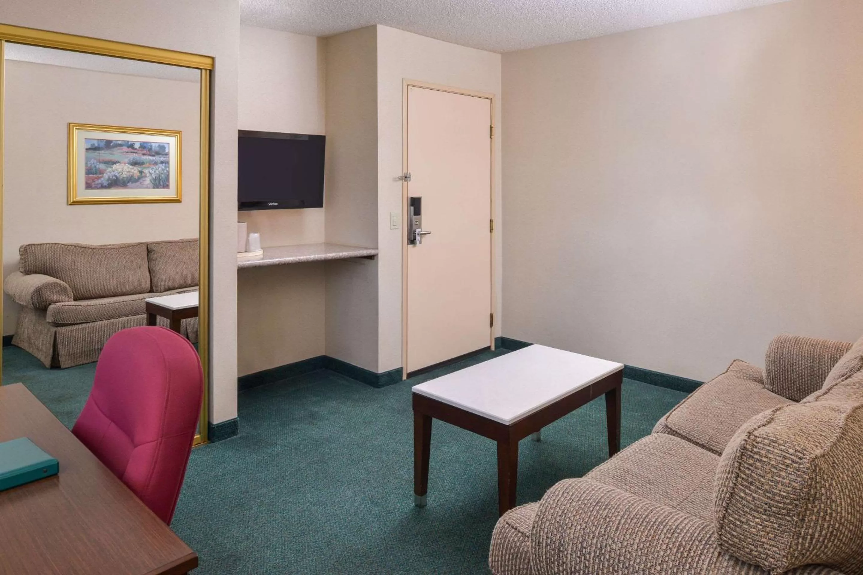 Photo of the whole room in Quality Inn & Suites Walnut - City of Industry