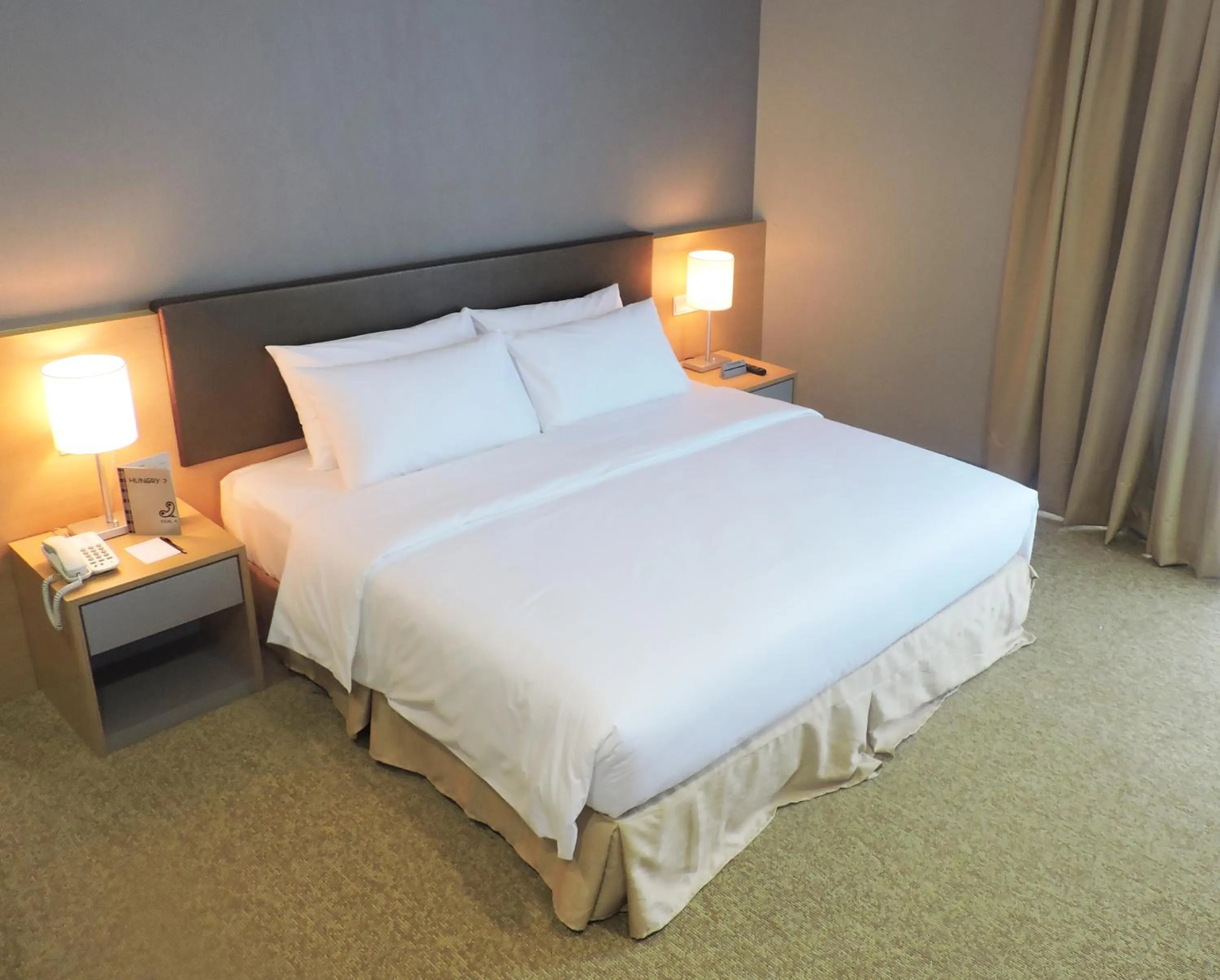 Deluxe King Room in Hotel N°5