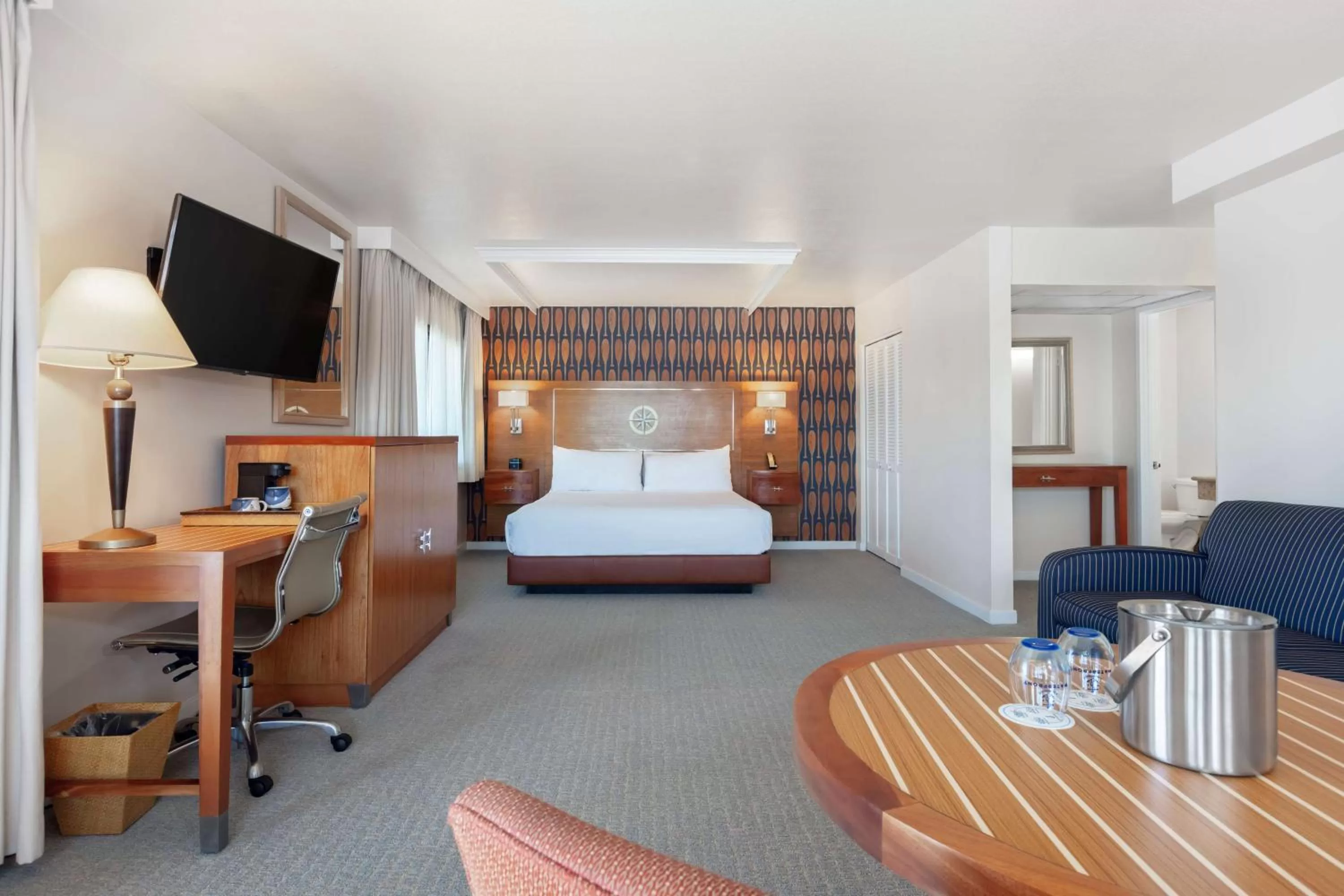 Waterfront Hotel, part of JdV by Hyatt