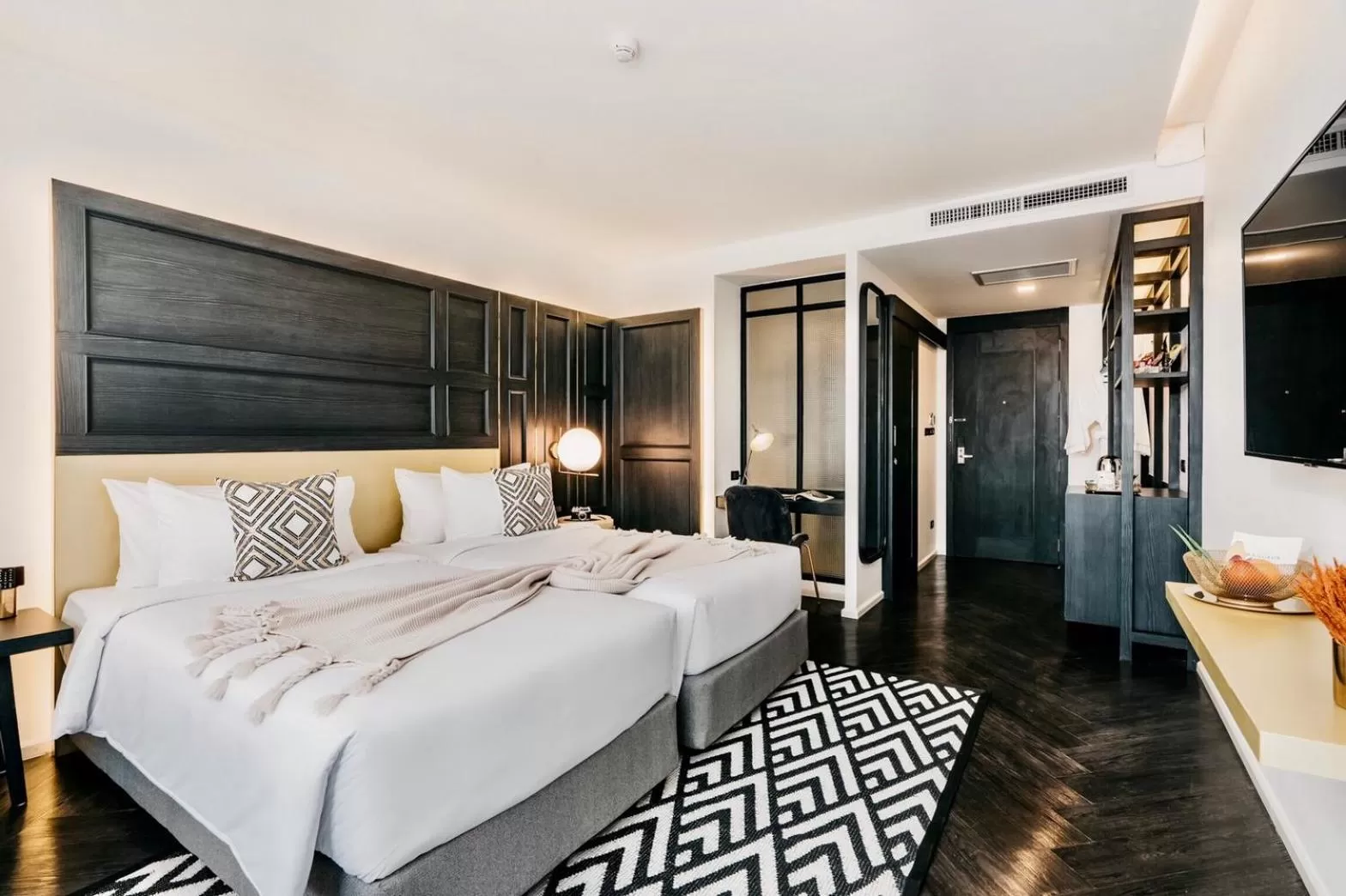 Deluxe Double or Twin Room in SCENE BANGKOKNOI HOTEL