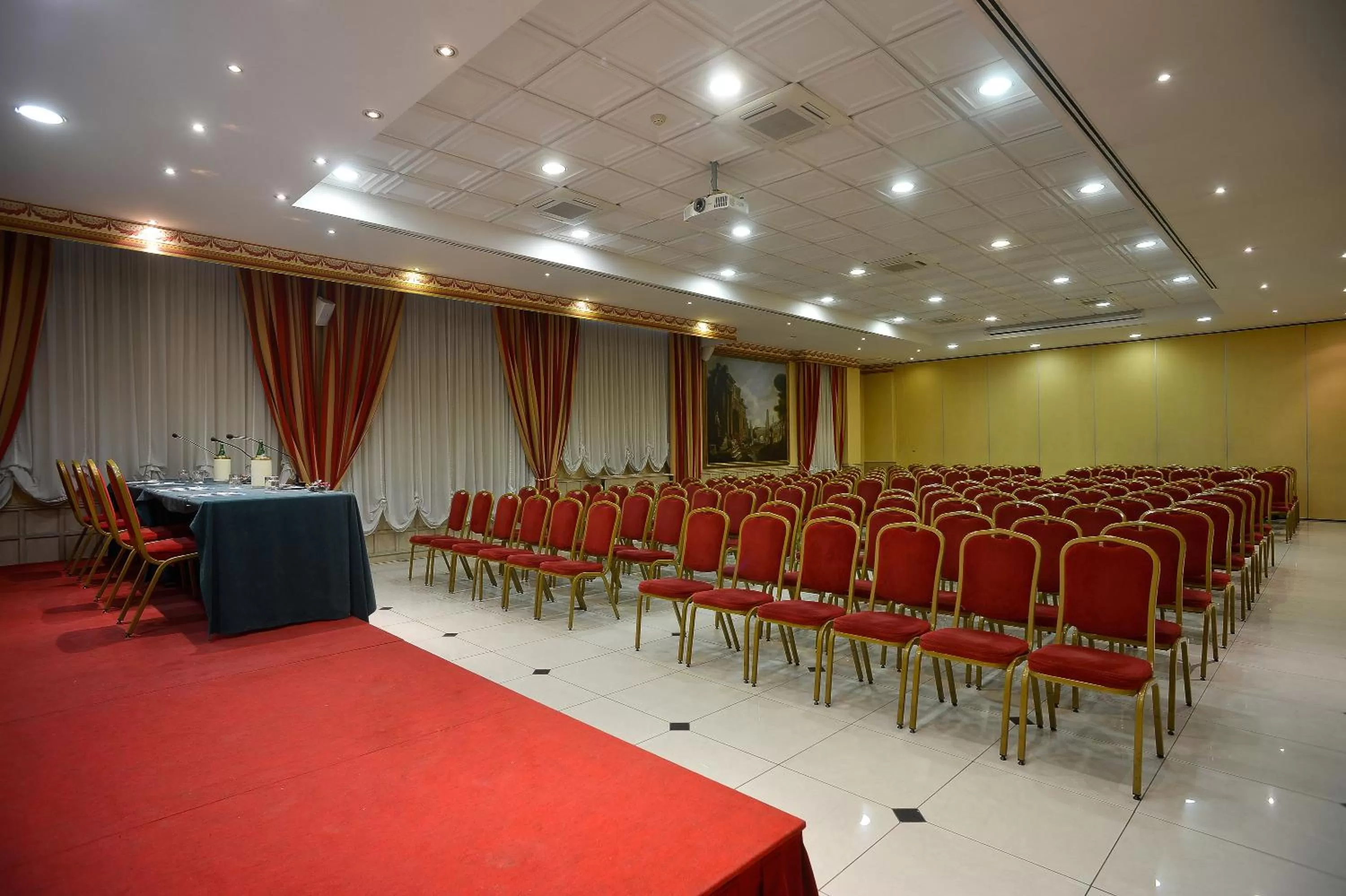 Meeting/conference room in Zanhotel Europa