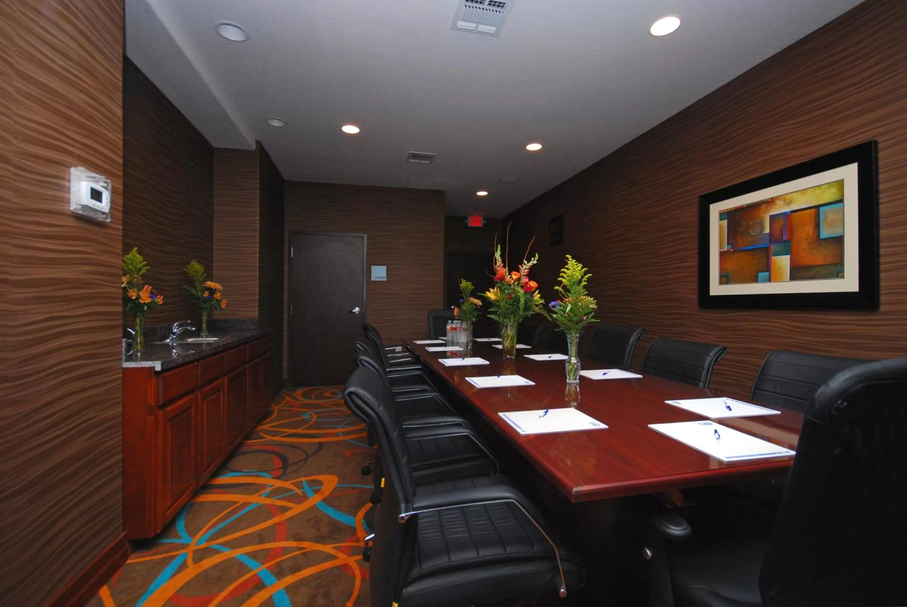 Meeting/conference room in Holiday Inn Express & Suites Gonzales by IHG