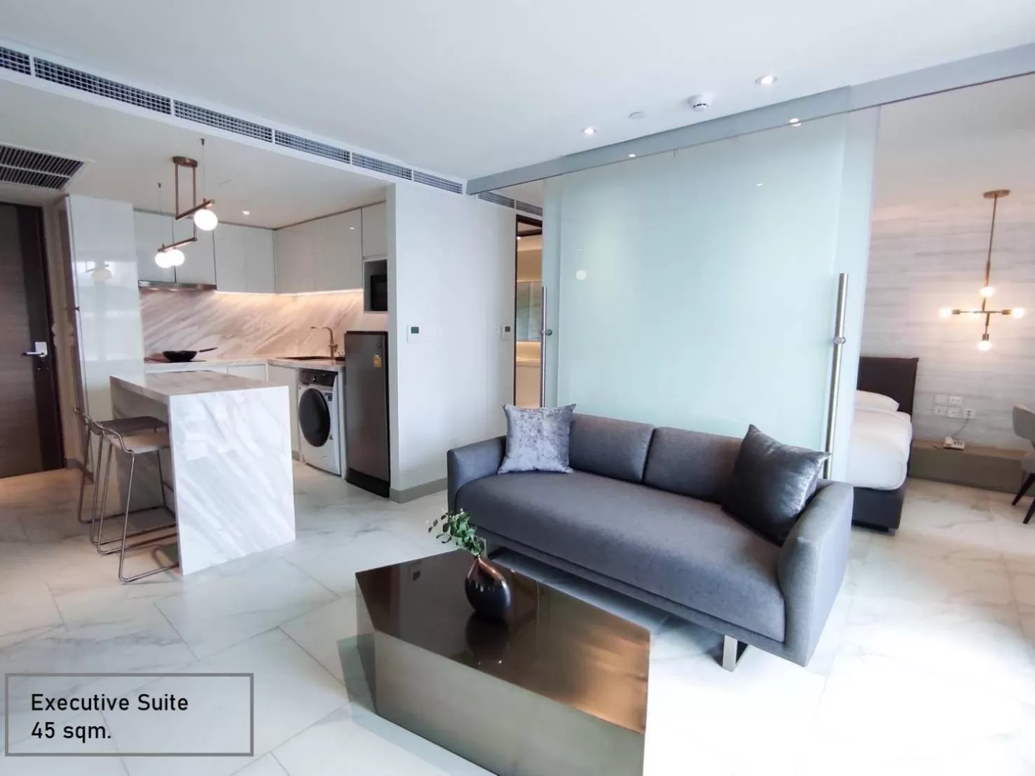 Kitchen or kitchenette in ashley hotel bkk