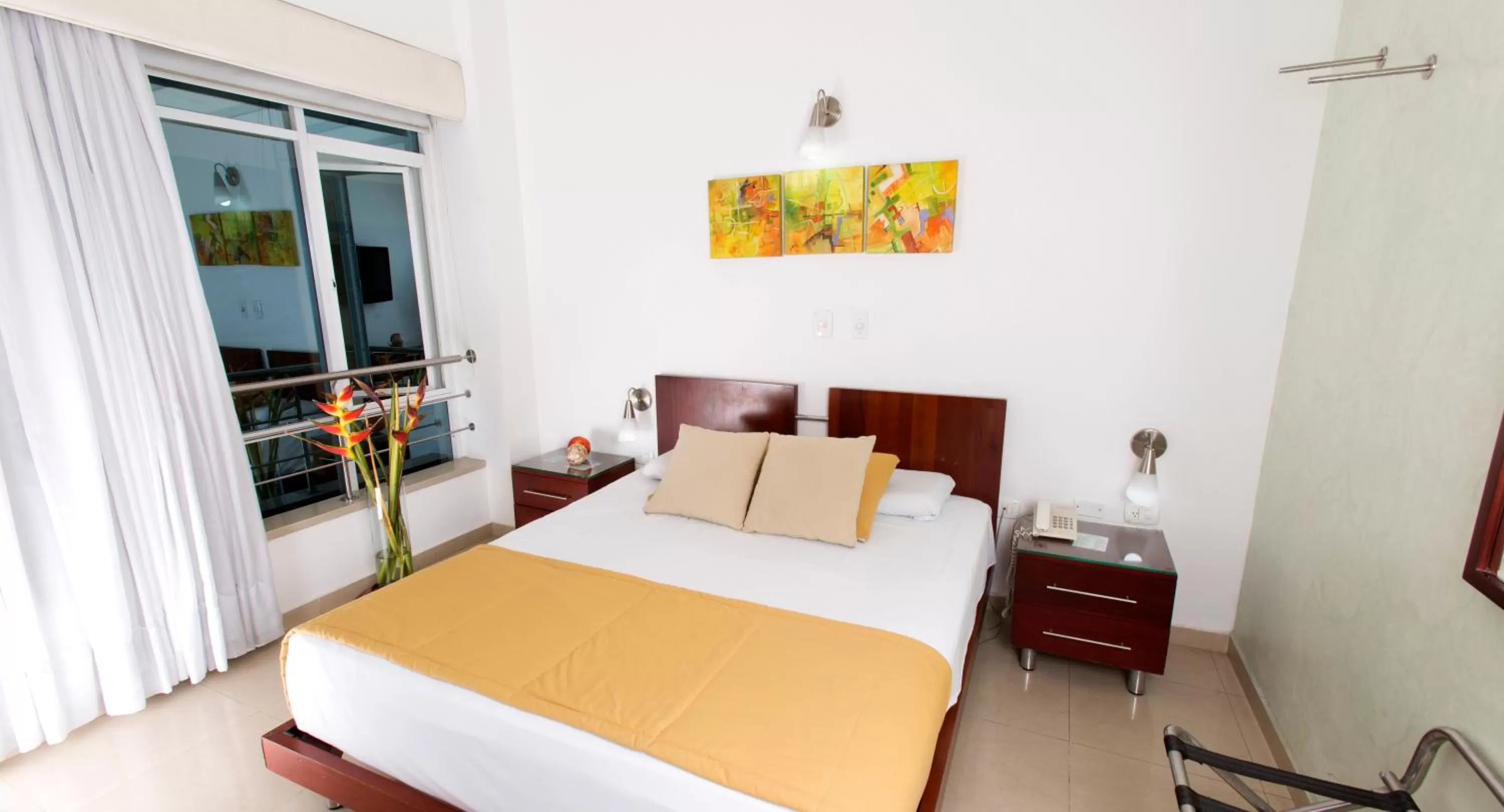 Photo of the whole room, Bed in Atlantis Plaza Hotel Cúcuta