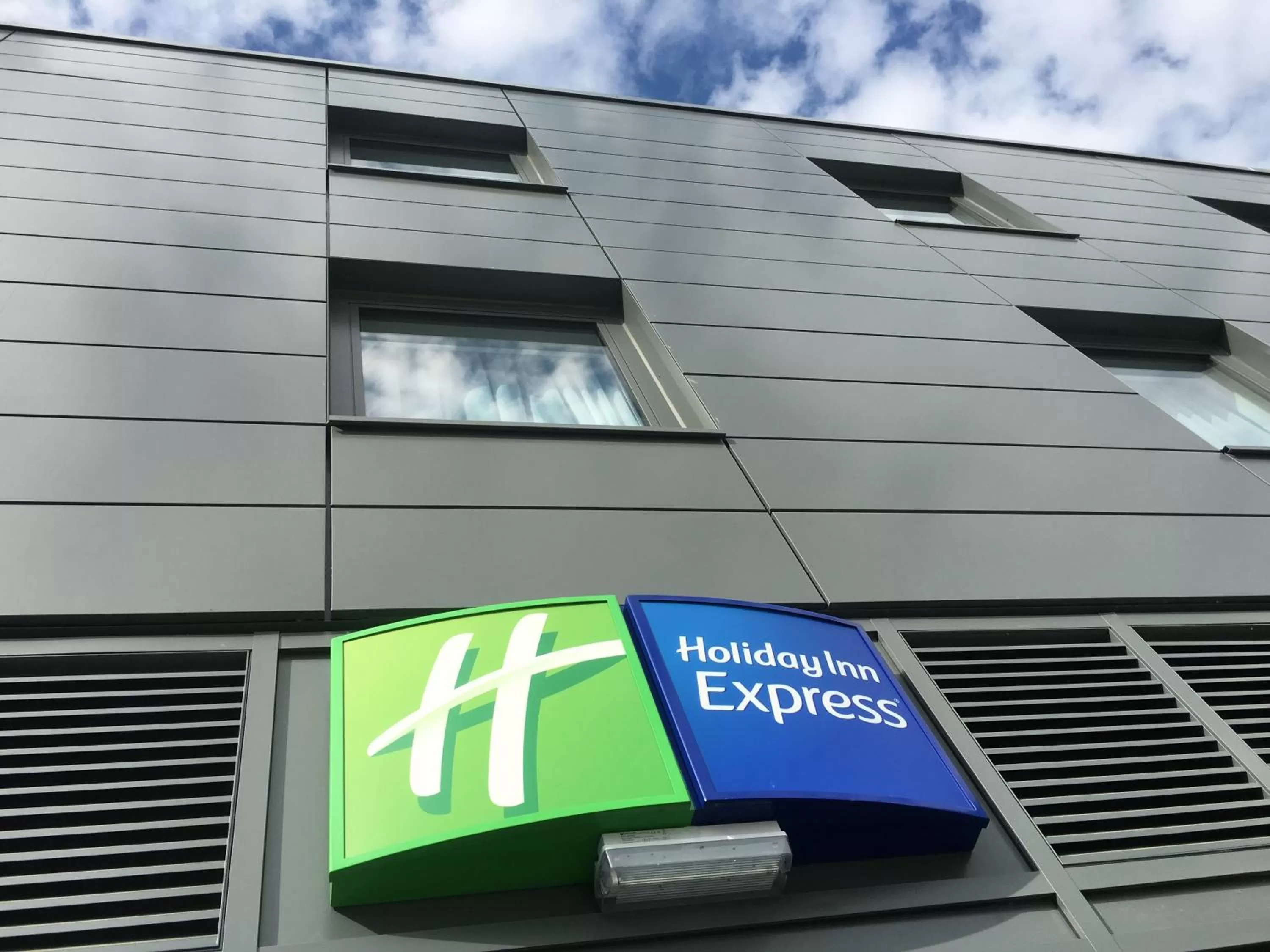 Property building in Holiday Inn Express St. Albans - M25, Jct.22