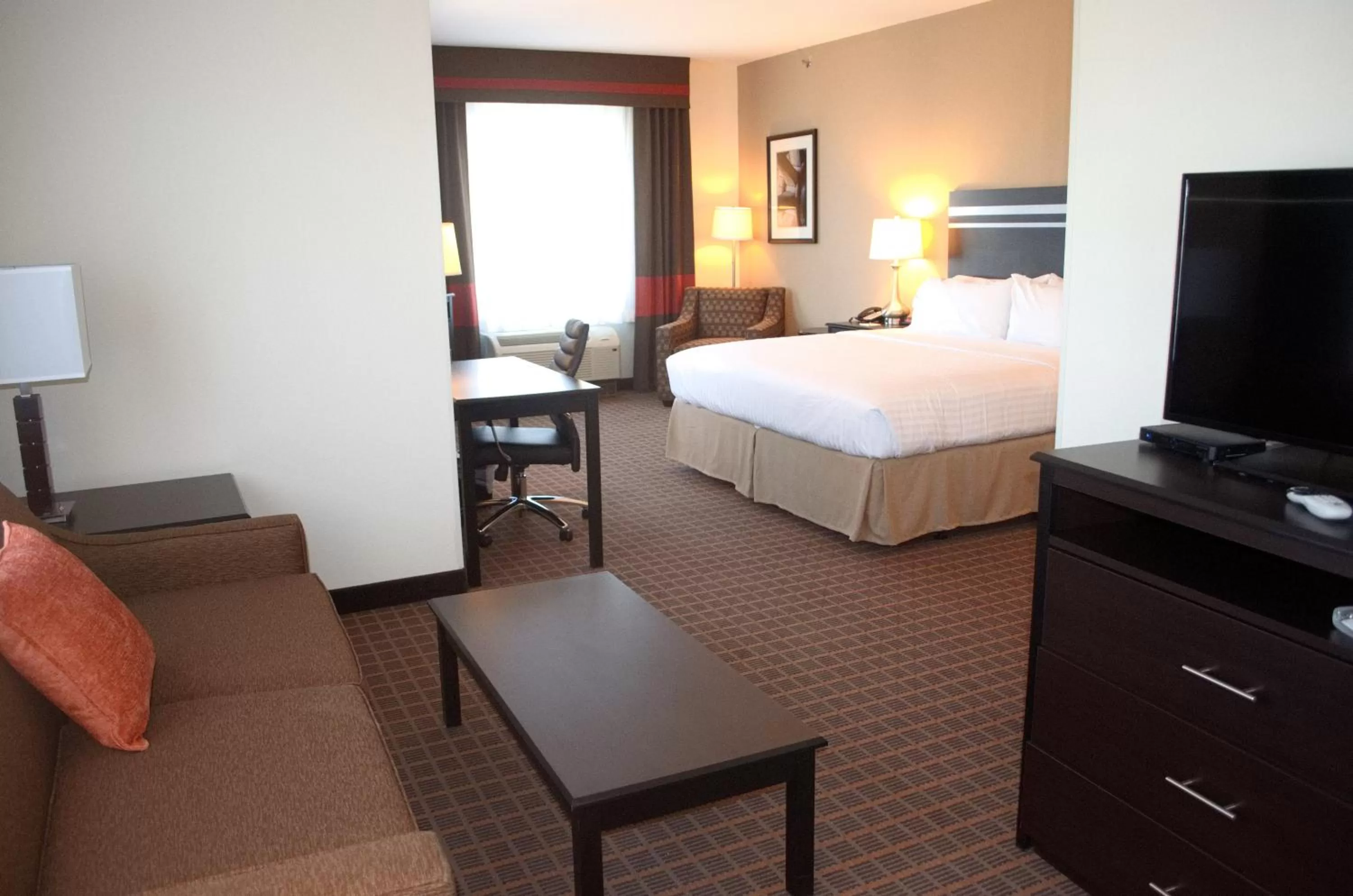 Suite - Disability Access/Hearing Accessible in Holiday Inn Express & Suites Golden, an IHG Hotel