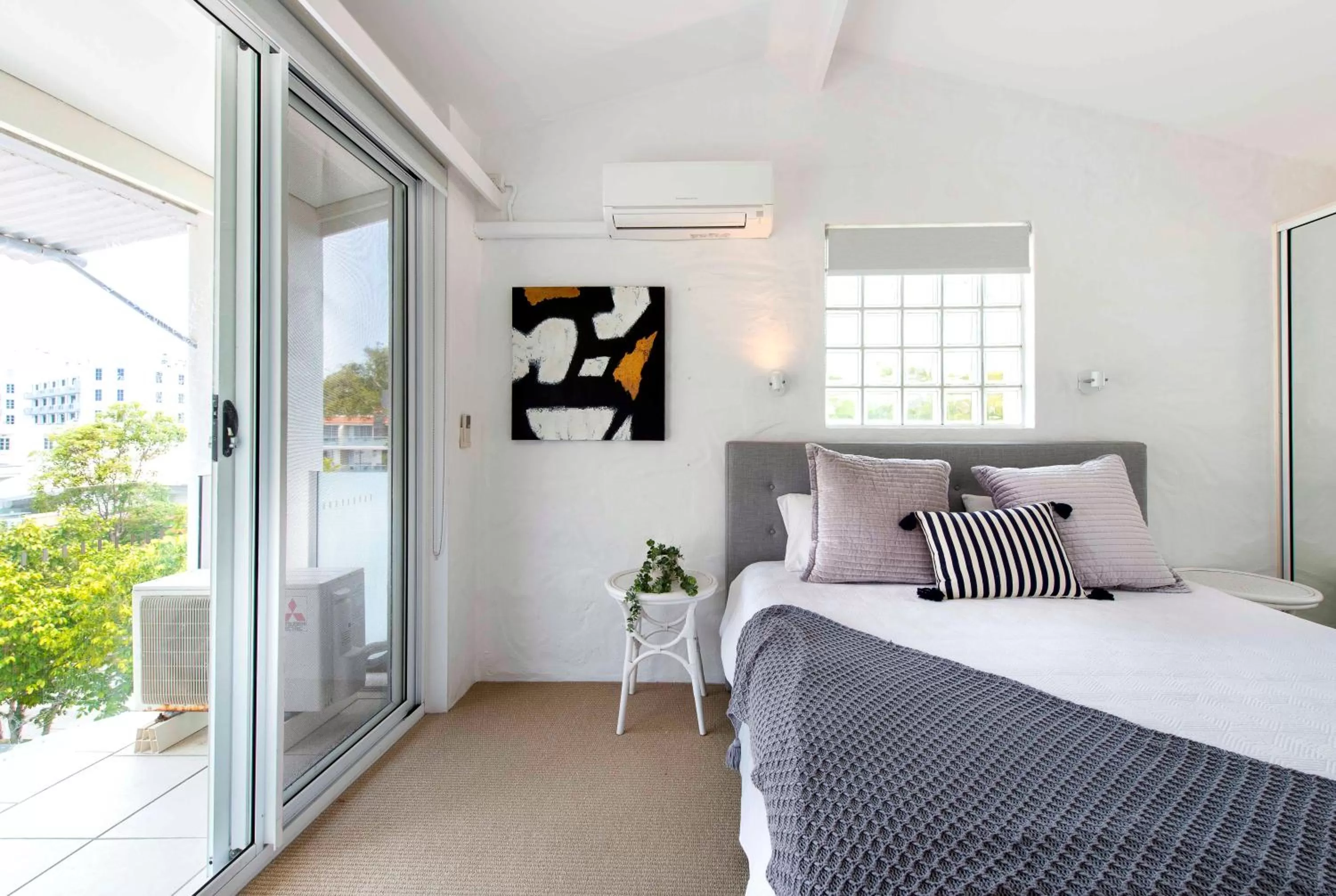 Bedroom, Bed in SandCastles Noosa