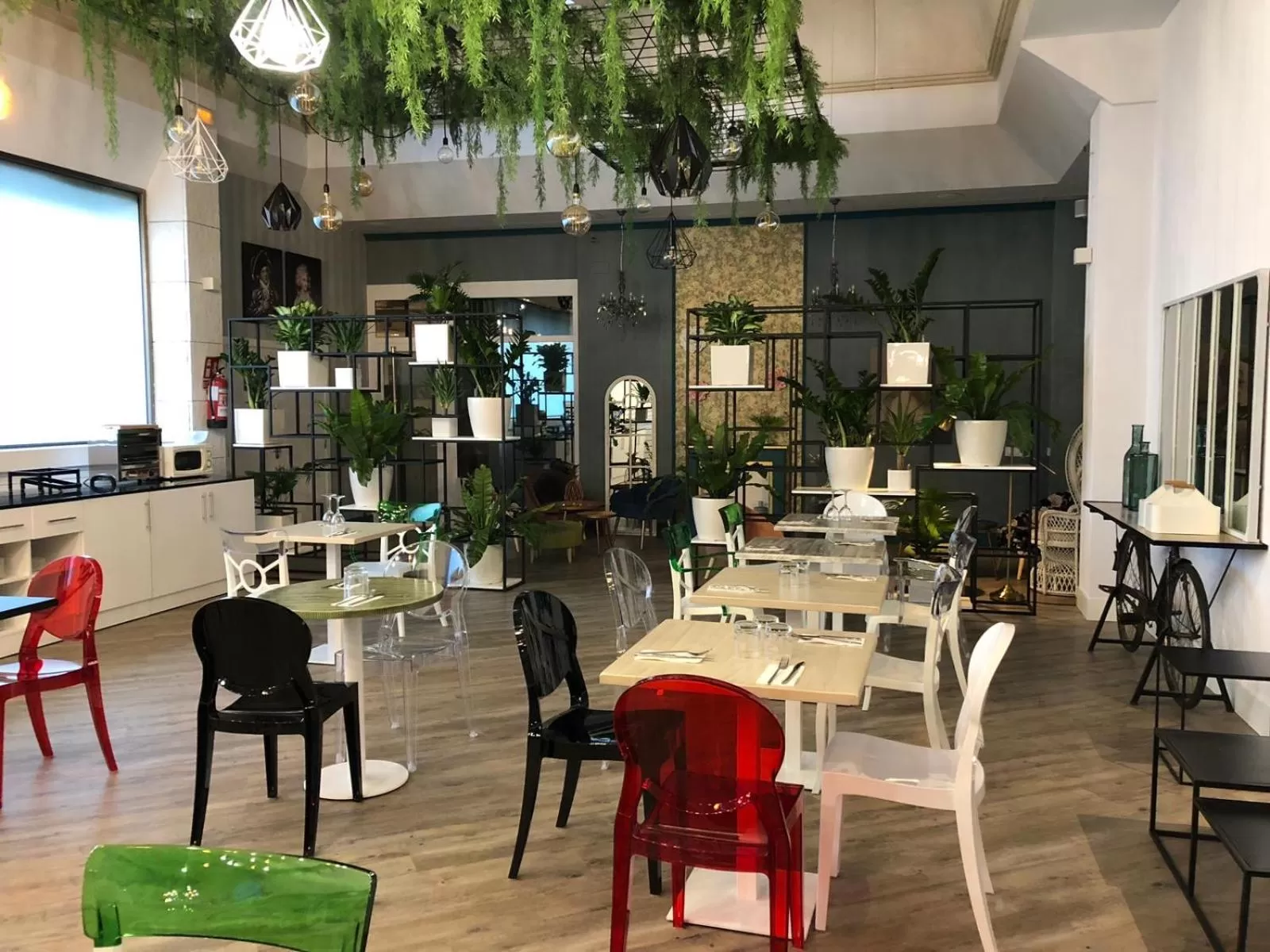 Communal lounge/ TV room in Clement Barajas