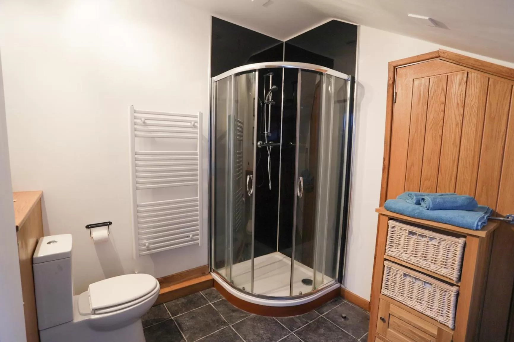 Bathroom in Crackin View Guest House