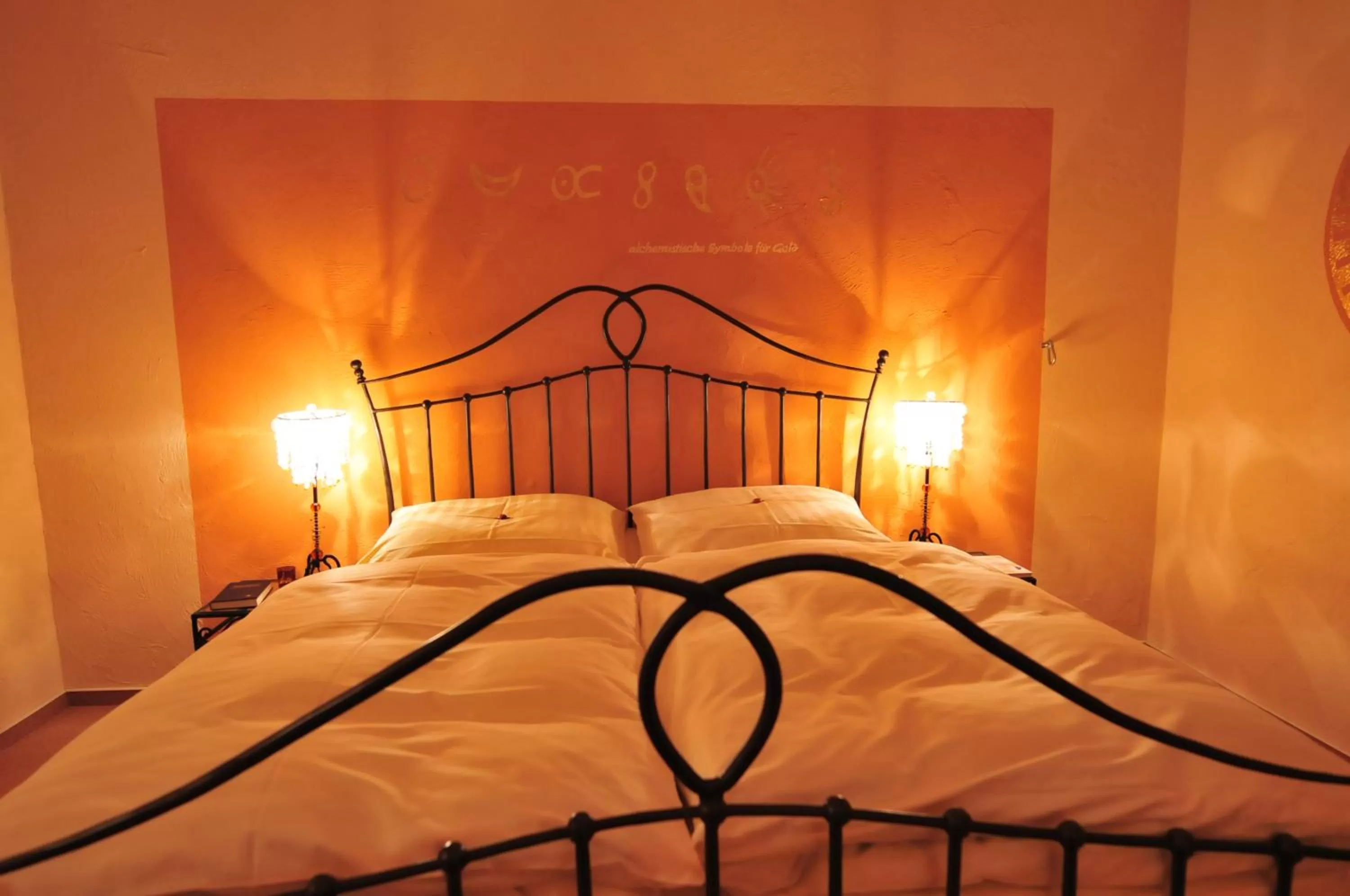 Photo of the whole room, Bed in Hotel Goldflair am Rathaus