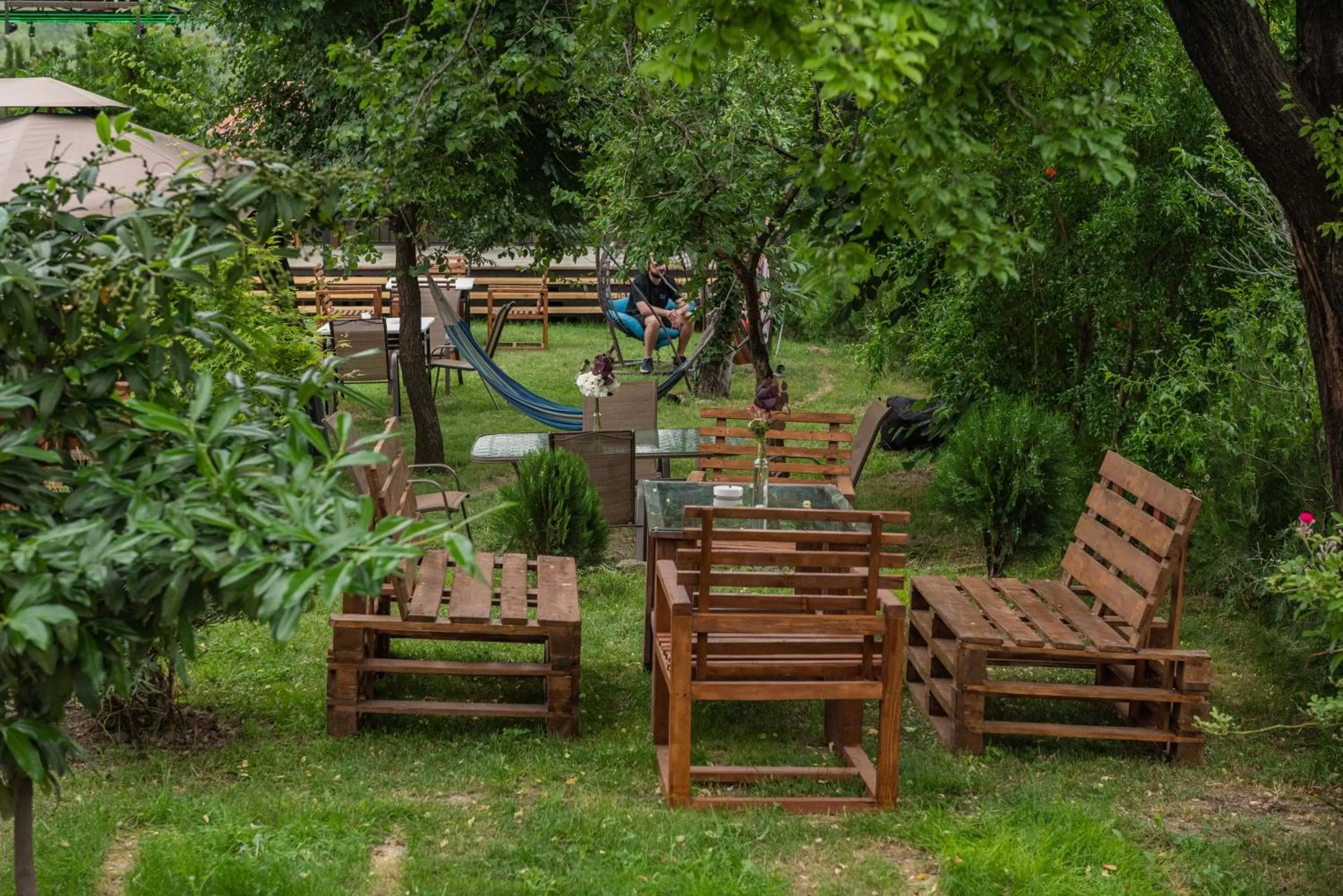 Children's Play Area in Hedi