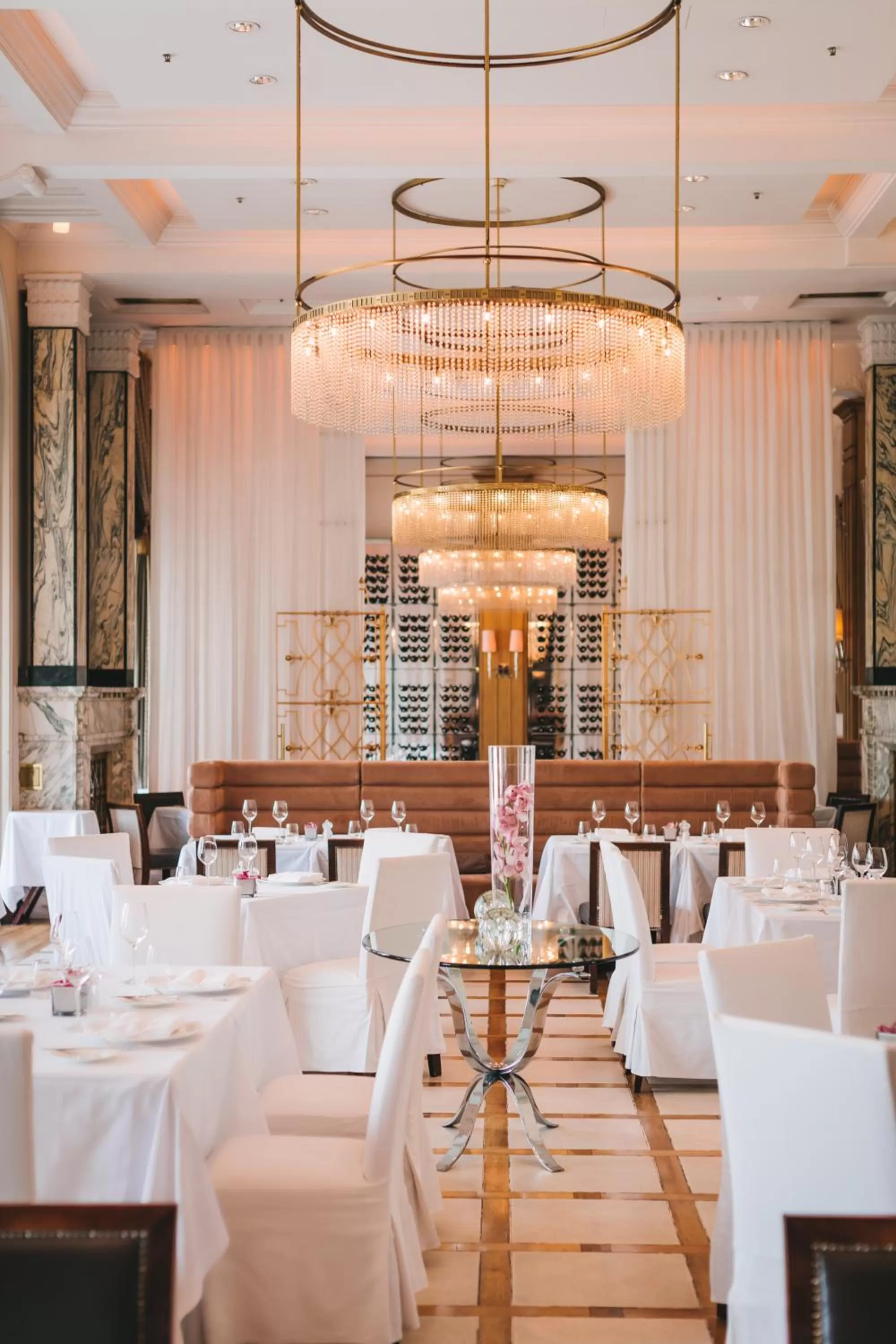 Restaurant/places to eat in Esplanade Zagreb Hotel