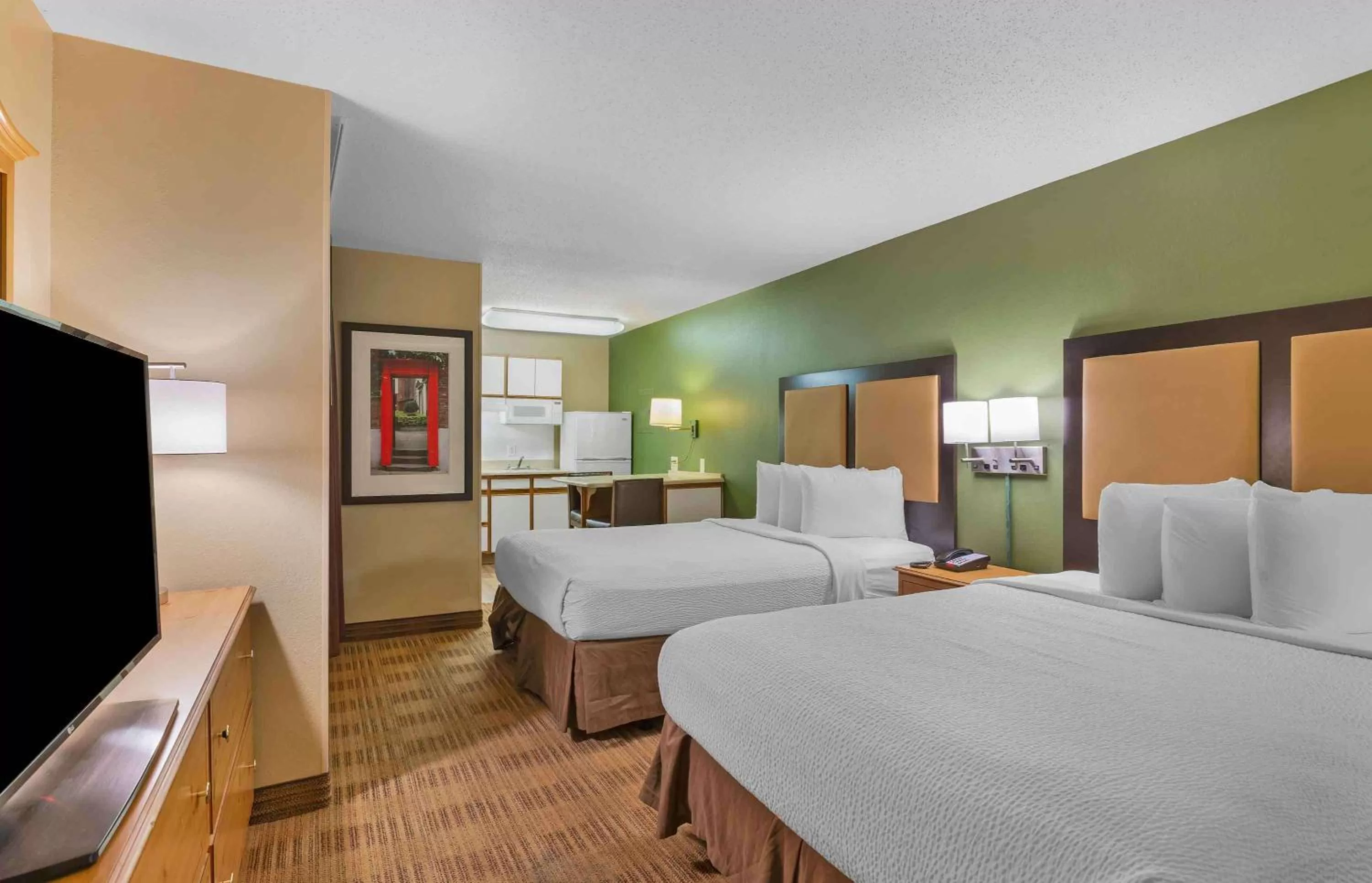 Bedroom, Bed in Extended Stay America Select Suites - Richmond - West End - I-64