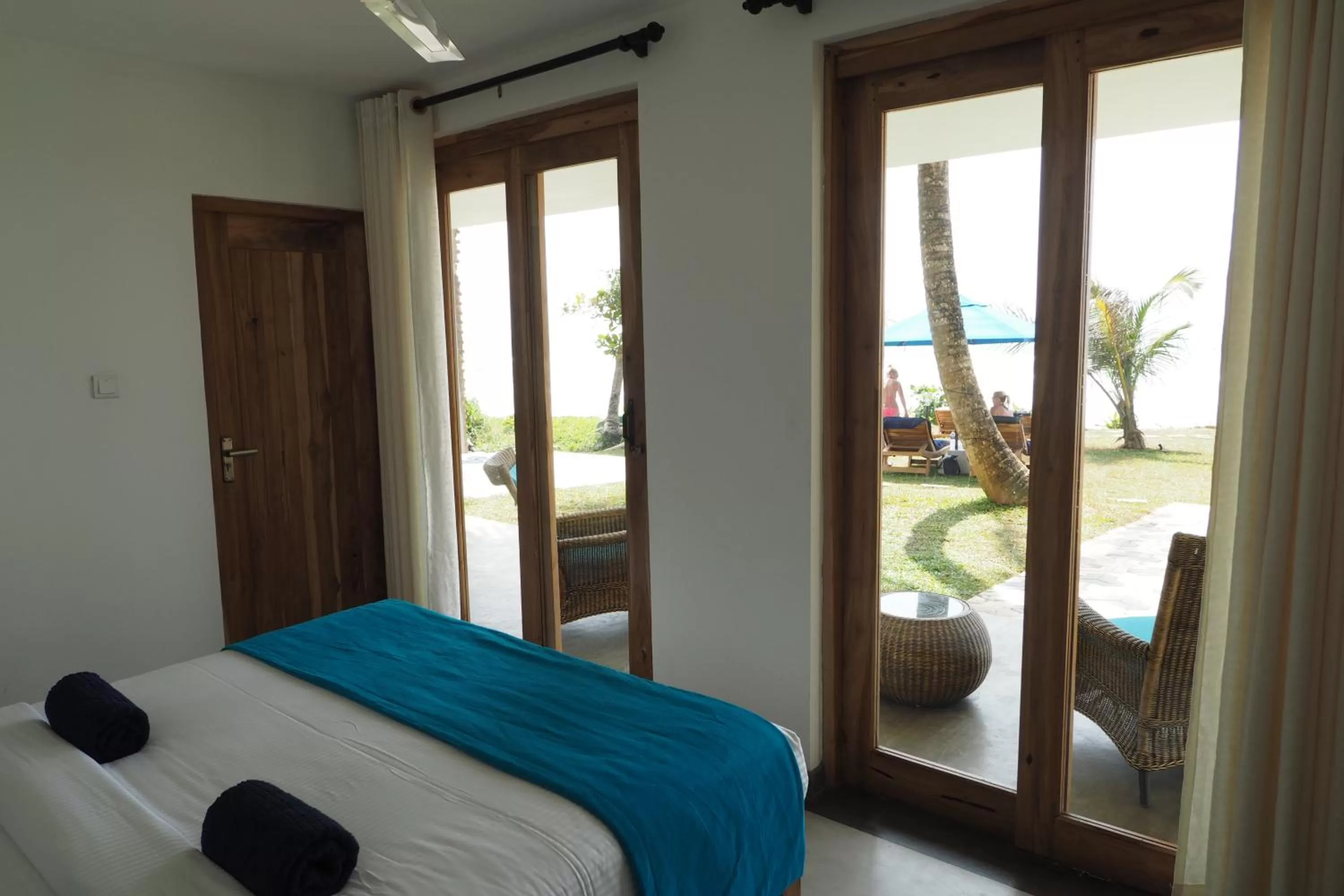 Garden view, Bed in The Seascape