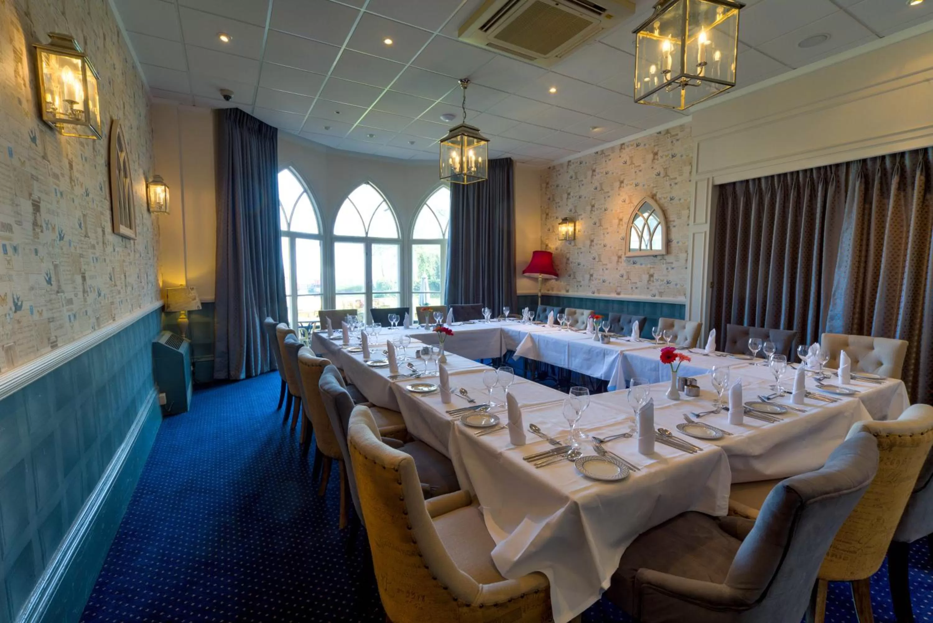 Dining area in Langstone Cliff Hotel