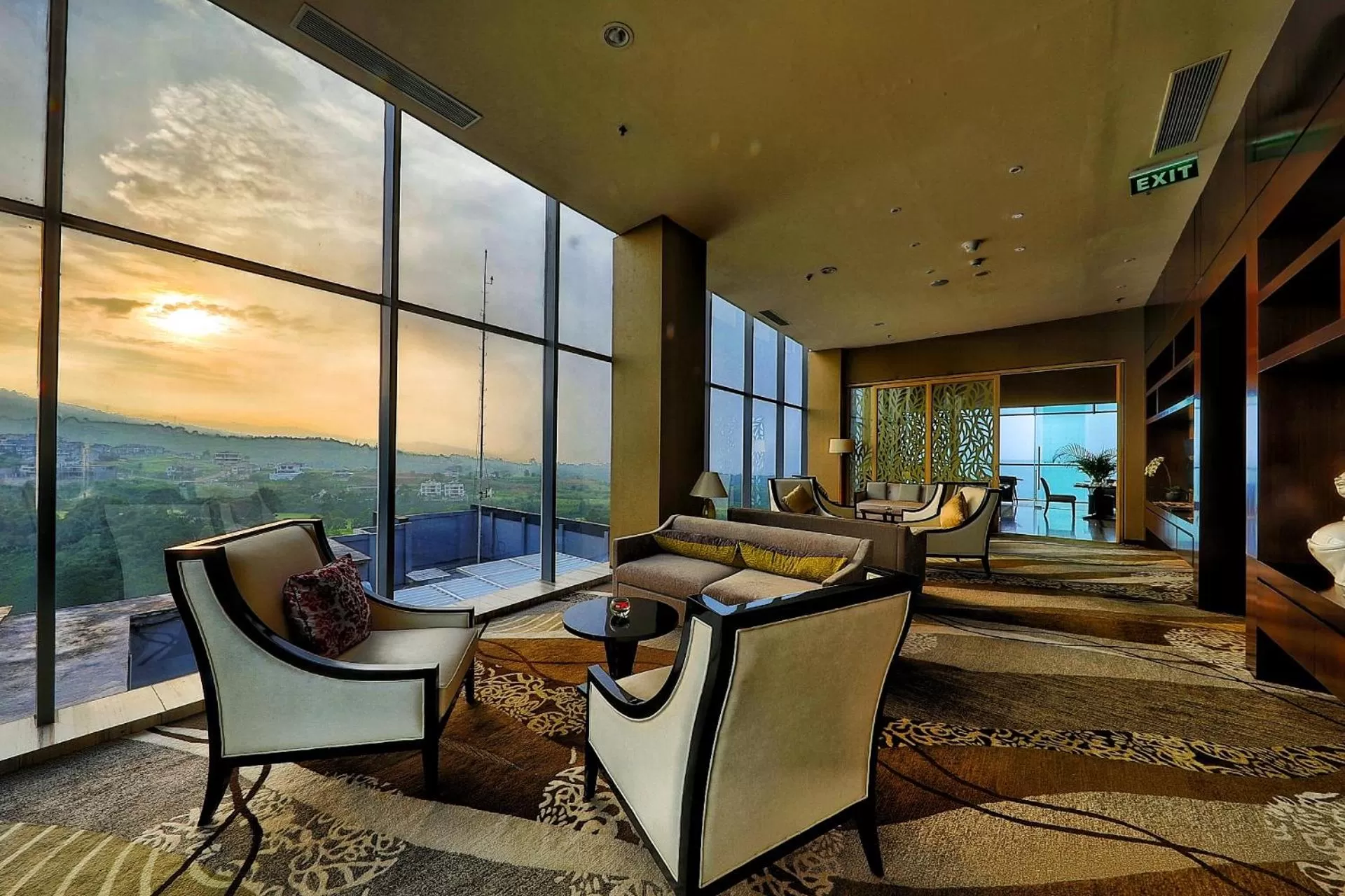 Communal lounge/ TV room in InterContinental Bandung Dago Pakar by IHG