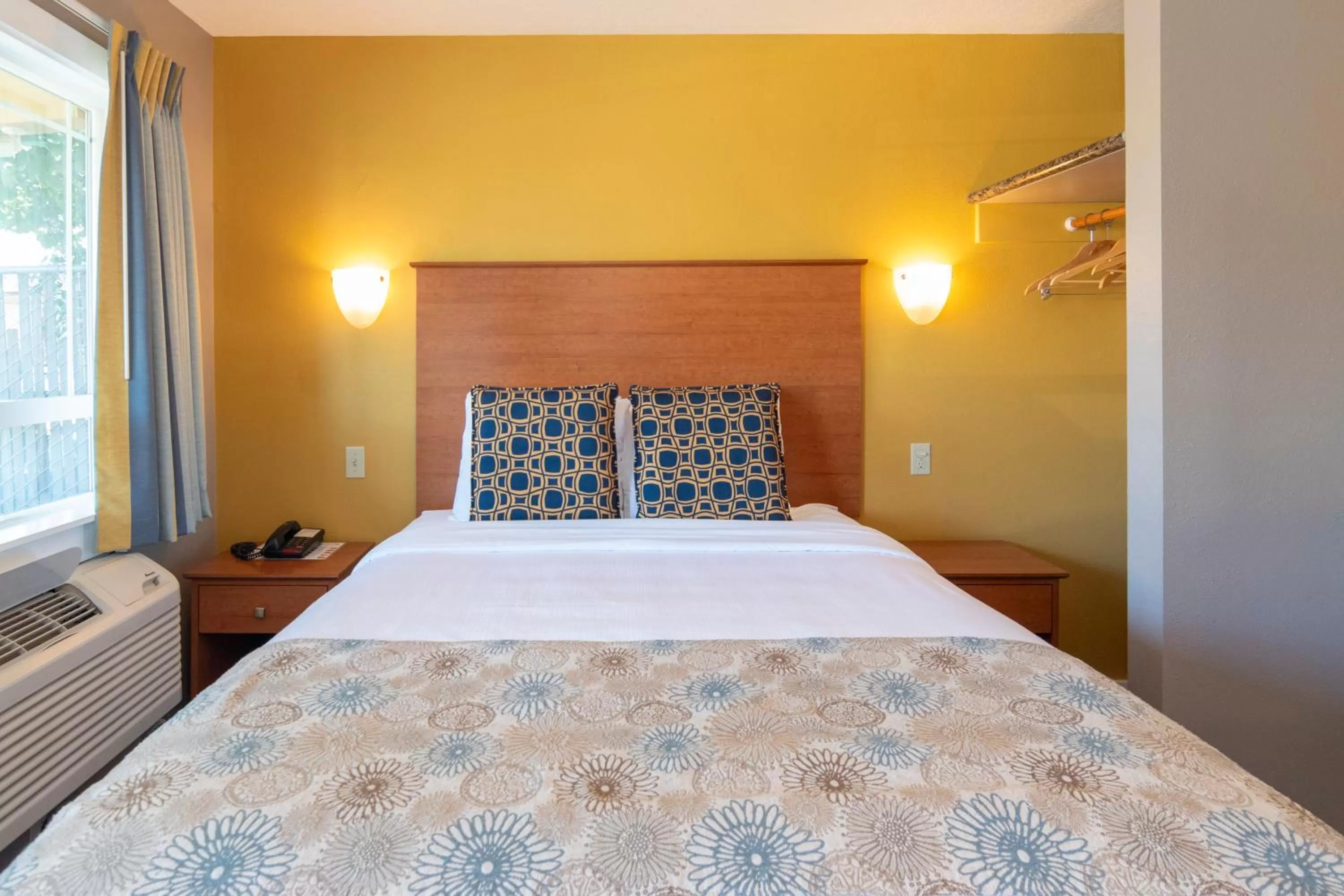 Nordic Inn and Suites