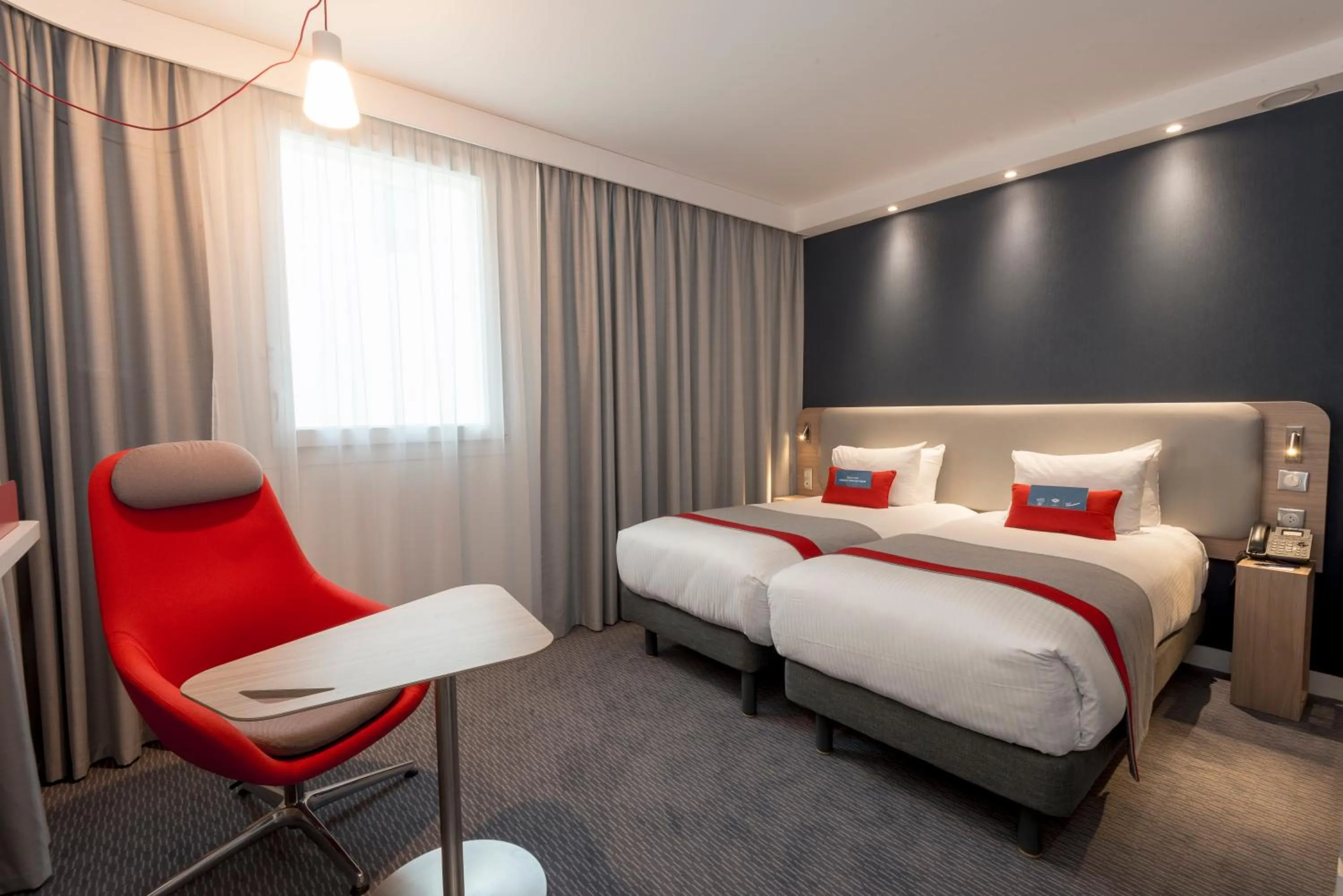 Photo of the whole room, Bed in Holiday Inn Express Paris - Velizy by IHG