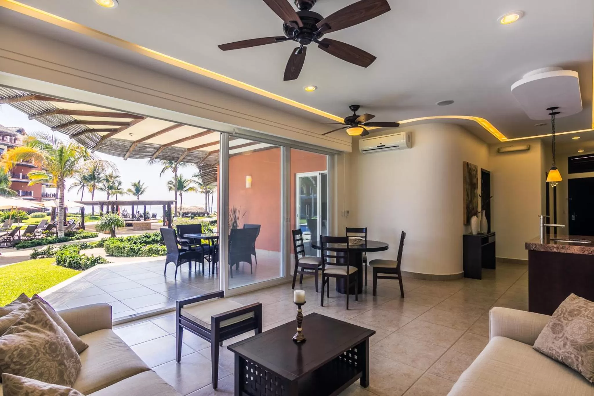 Living room in Vivo Resorts