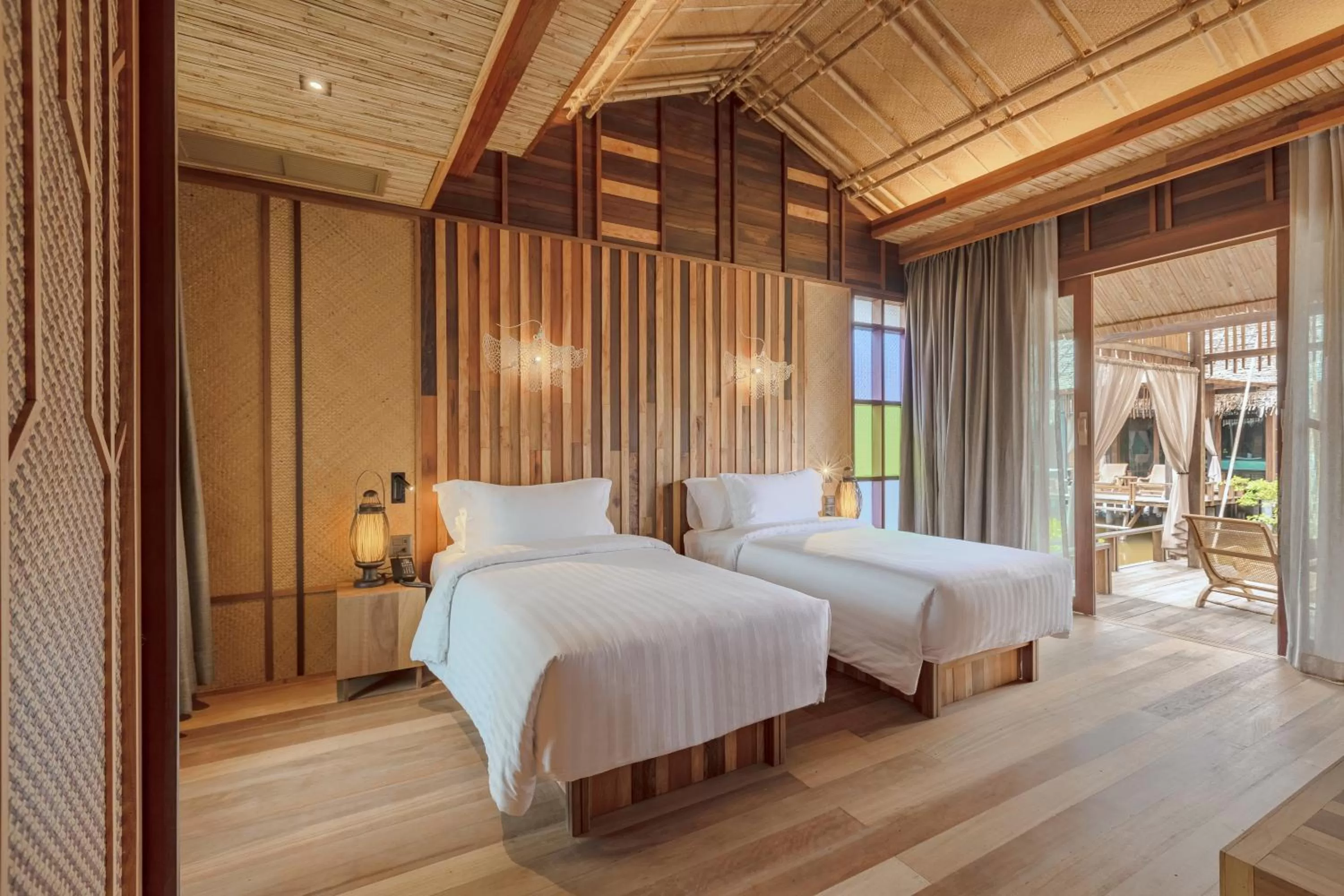 Coffee/tea facilities, Bed in Venice Krabi Villa Resort