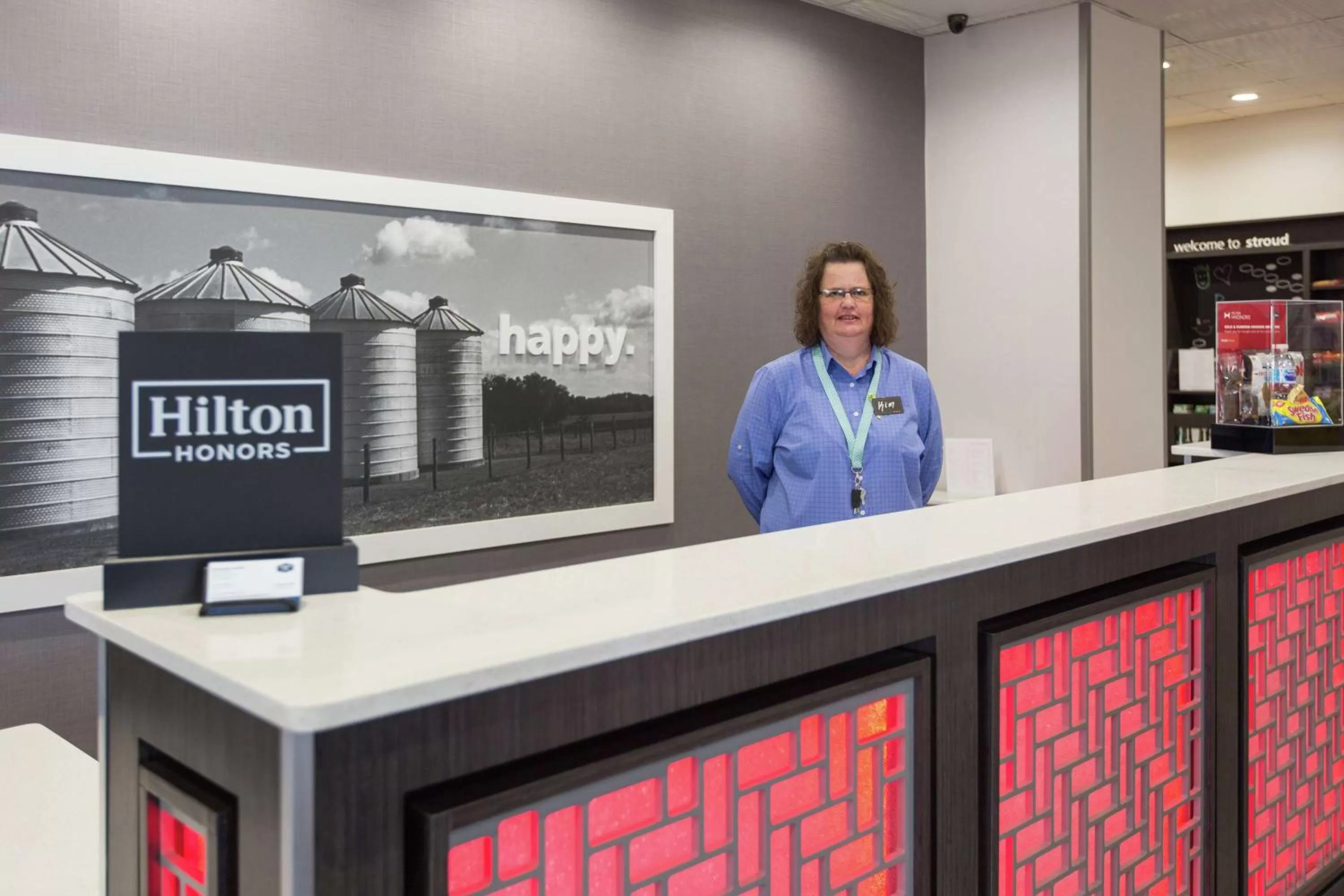 Lobby or reception in Hampton Inn & Suites Stroud