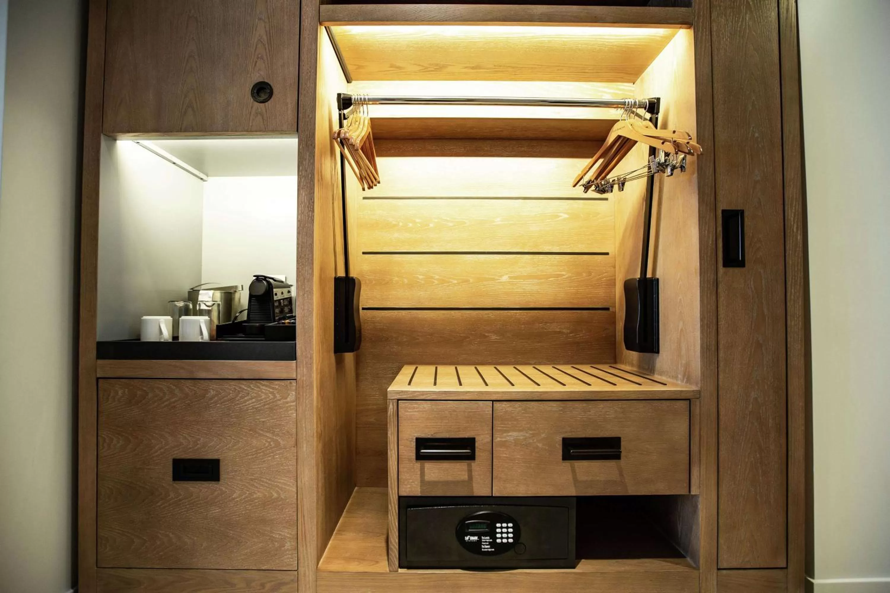 Bedroom in Canopy By Hilton Dallas Uptown