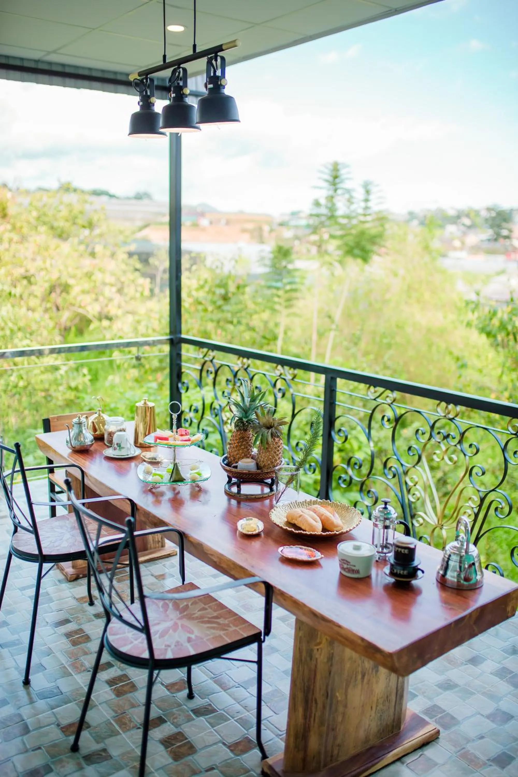 Breakfast in Dalat Terrasse Des Roses Villa
