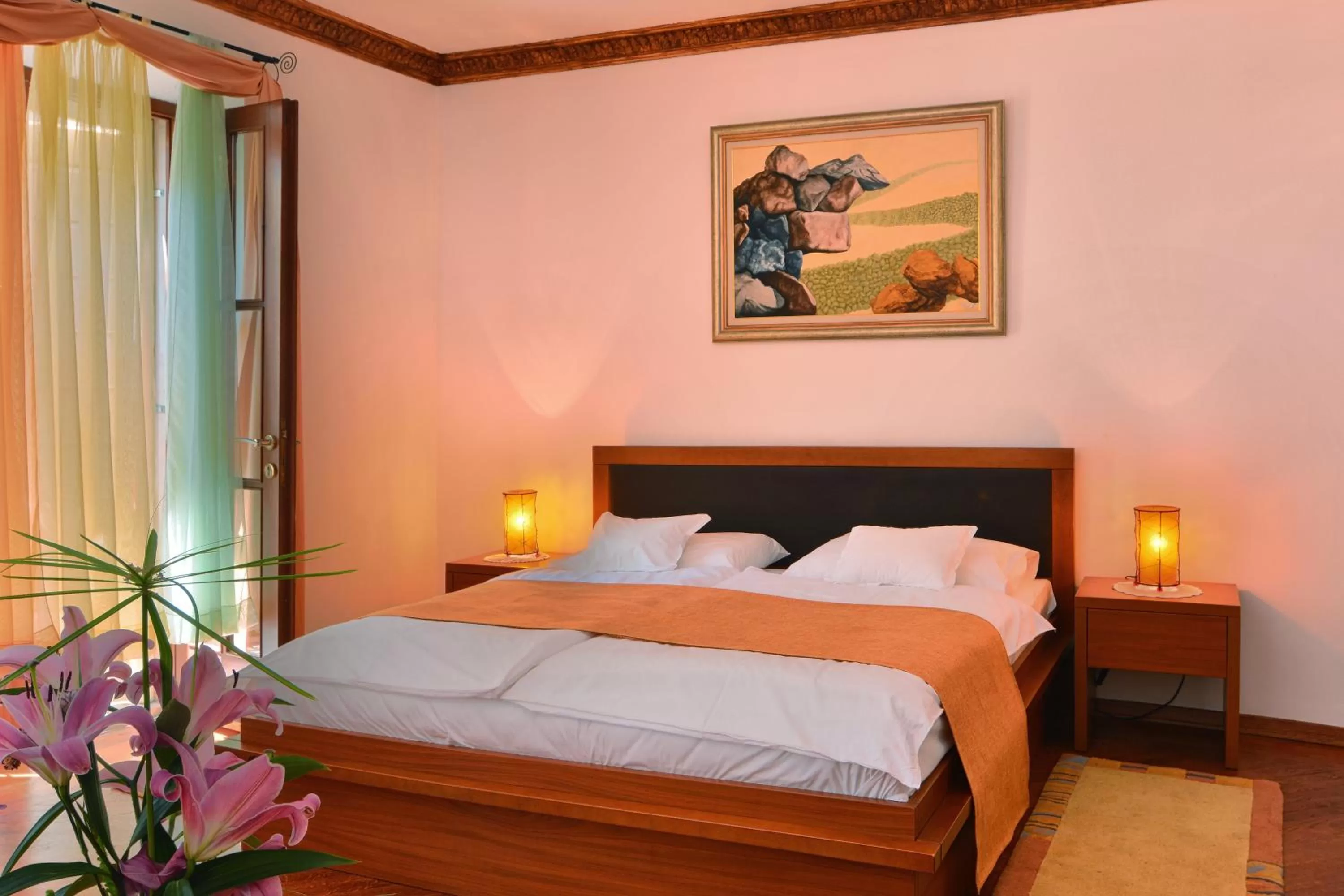 Shower, Bed in Villa Nora Hvar