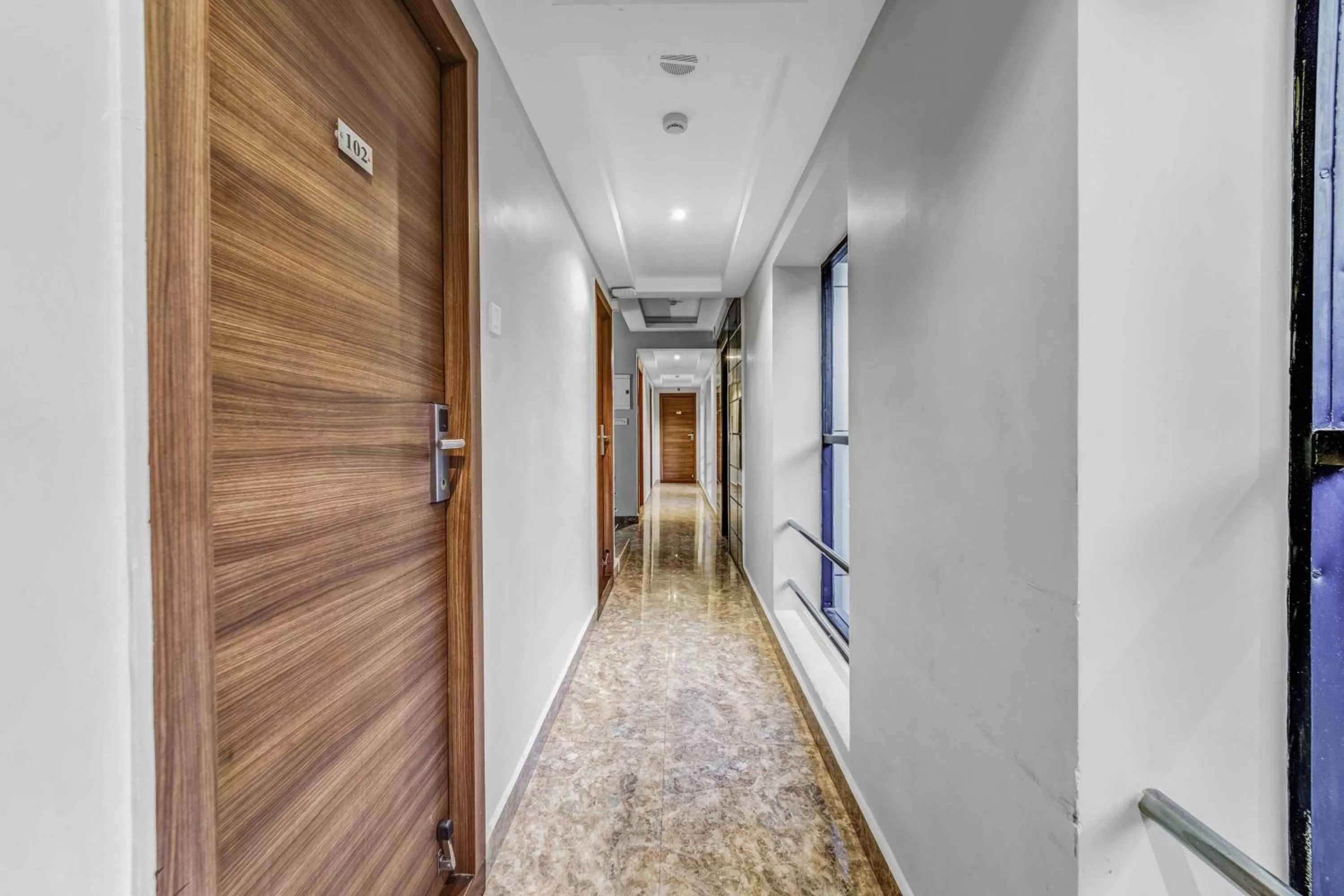 Property building in Upar Hotels Cinecity Kodambakkam RAGHAVENDRA MANDAPAM