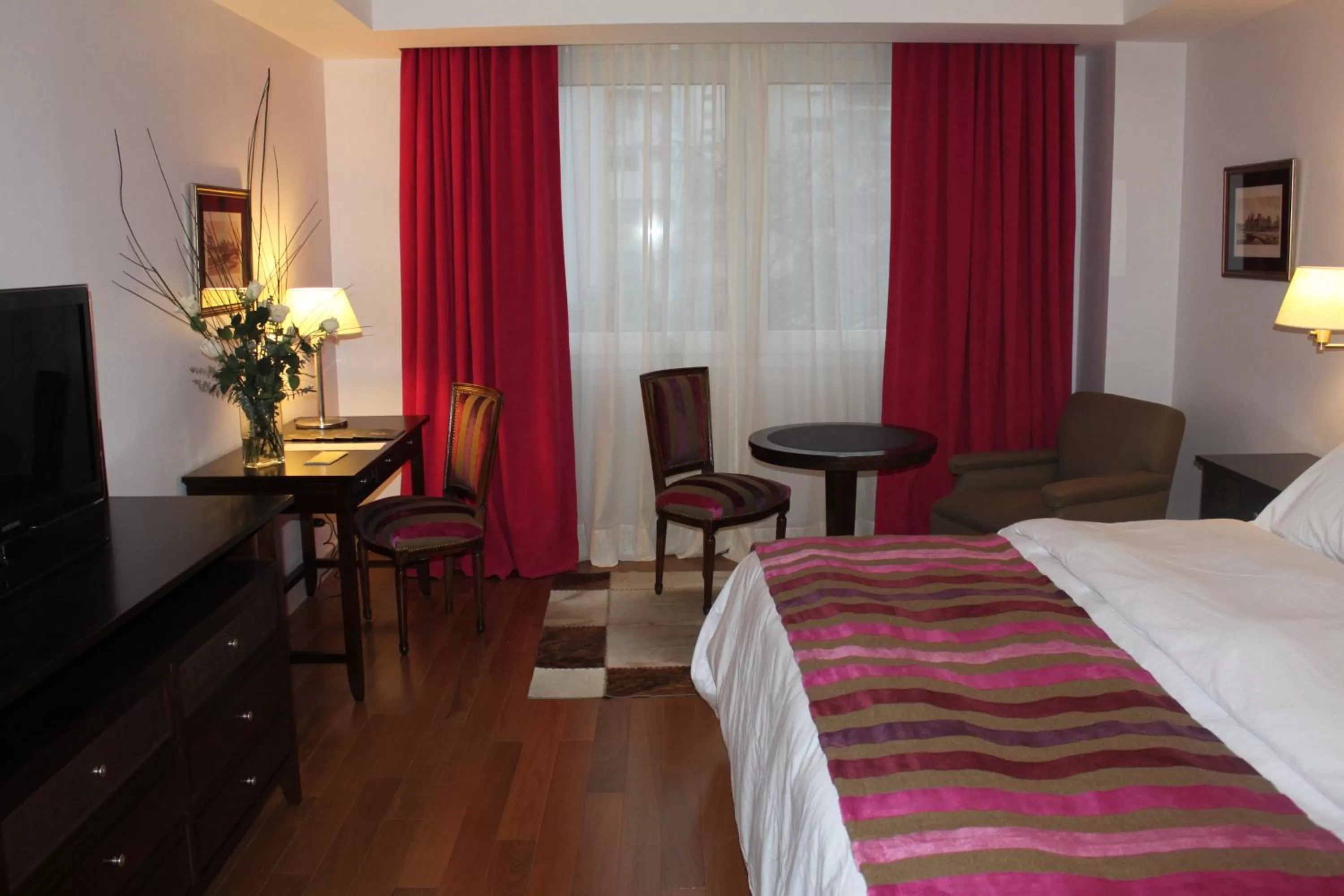 Bedroom, Bed in Hotel Club Frances