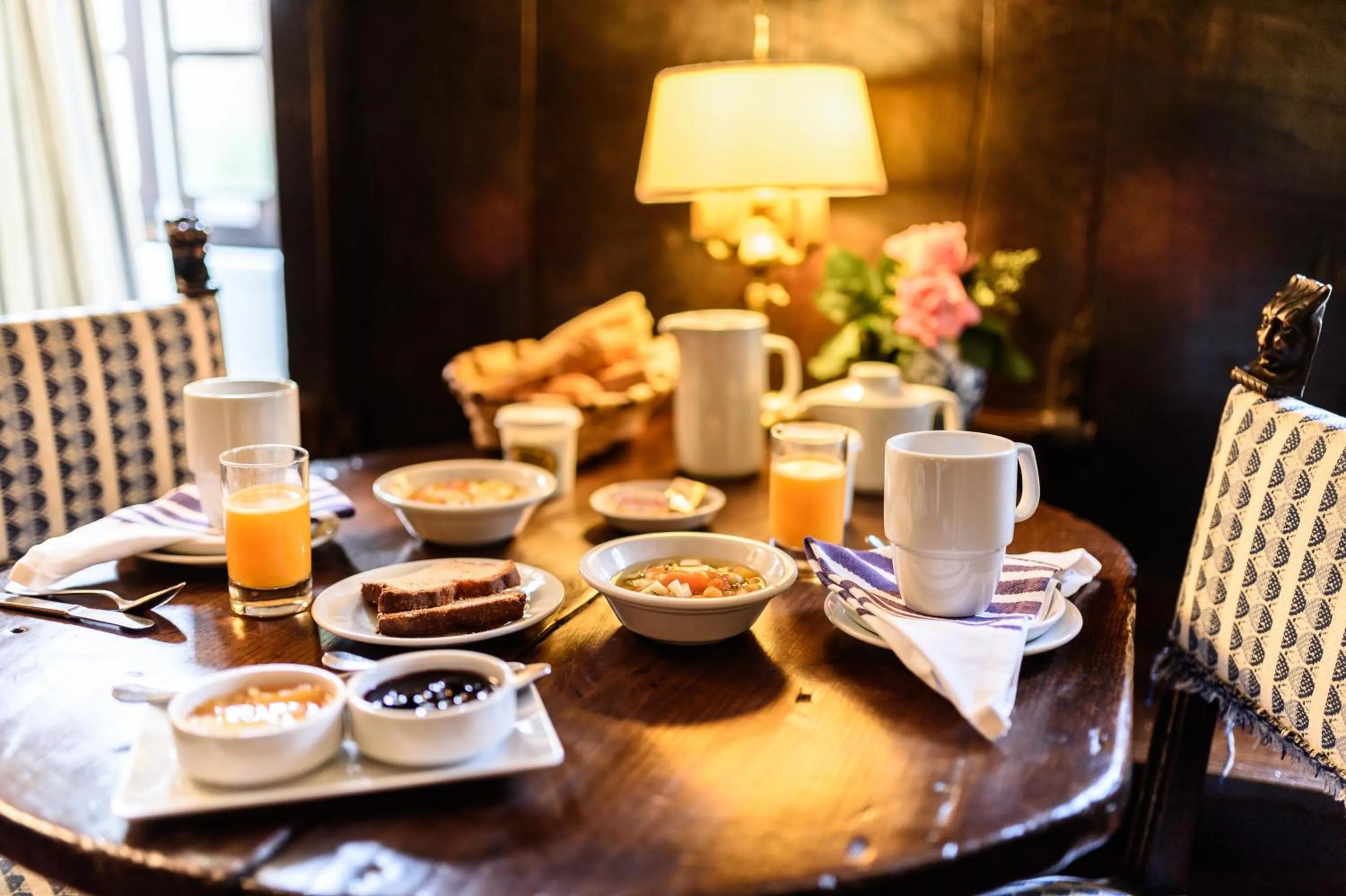 Restaurant/places to eat in Arraya