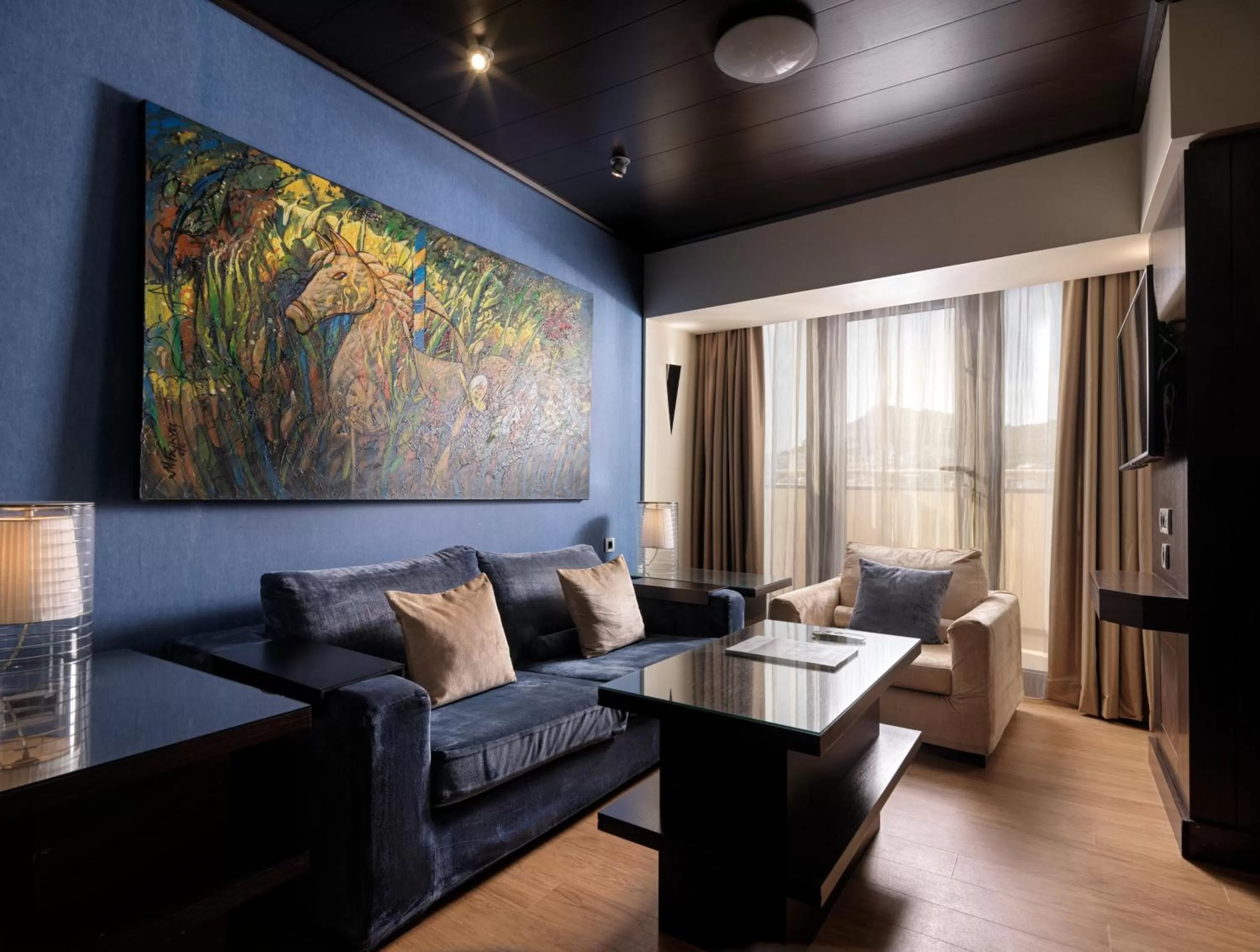 Bedroom in Crowne Plaza Athens City Centre by IHG