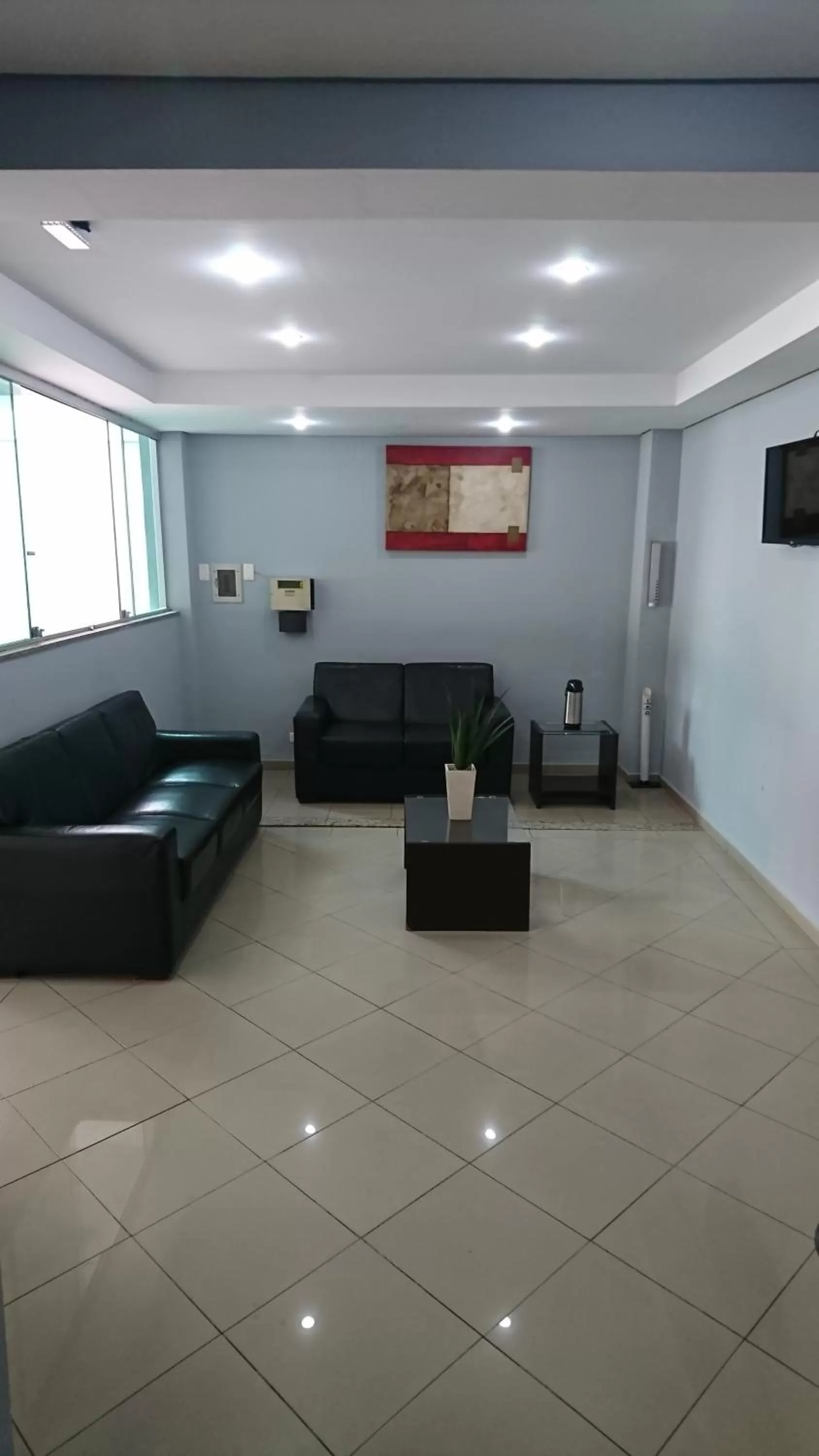 Communal lounge/ TV room, Seating Area in Hotel Biz