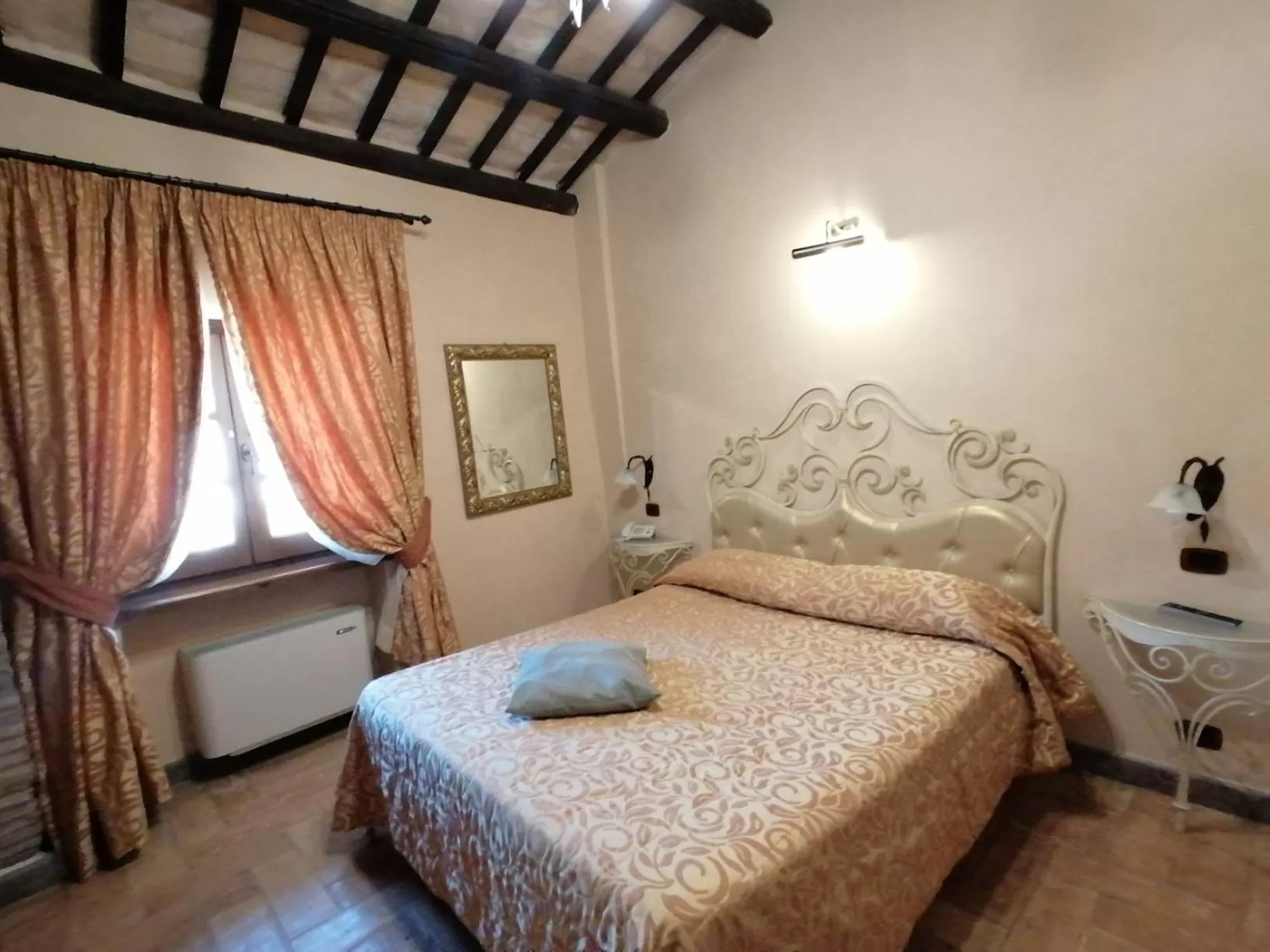 Bedroom, Bed in Relais Castrum Boccea