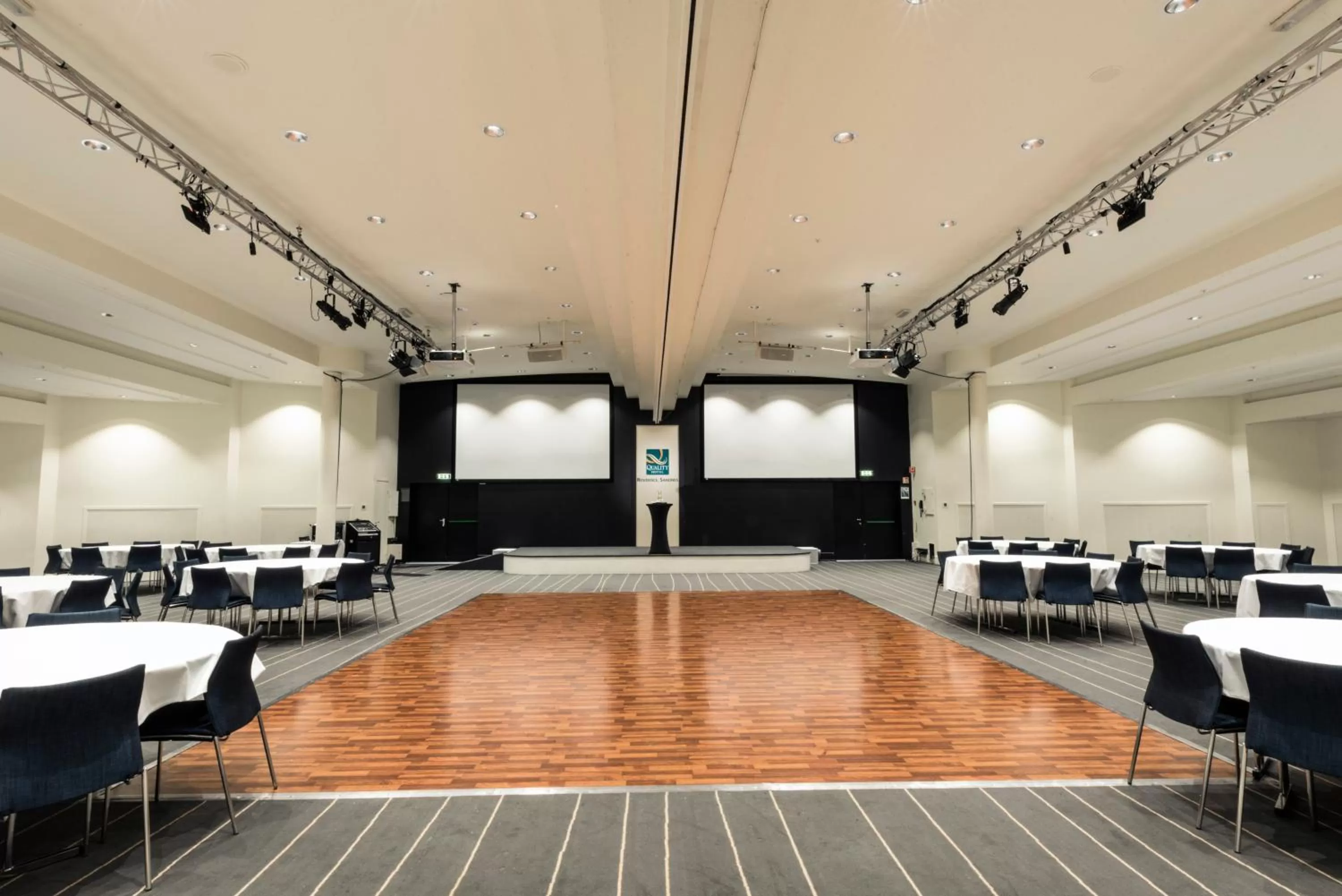 Business facilities in Quality Hotel Residence