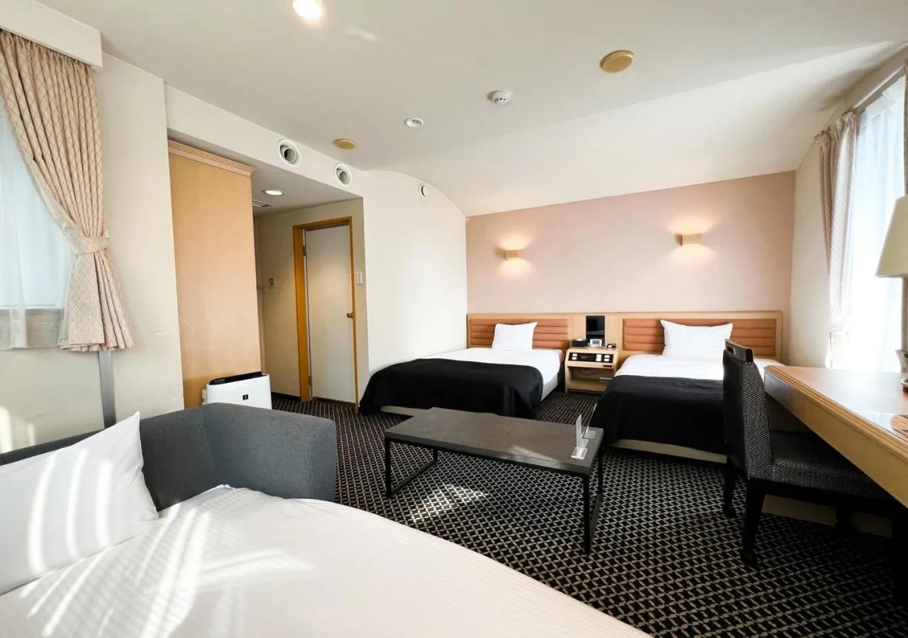 Photo of the whole room, Bed in APA Hotel TKP Sapporo Eki-Kitaguchi Excellent